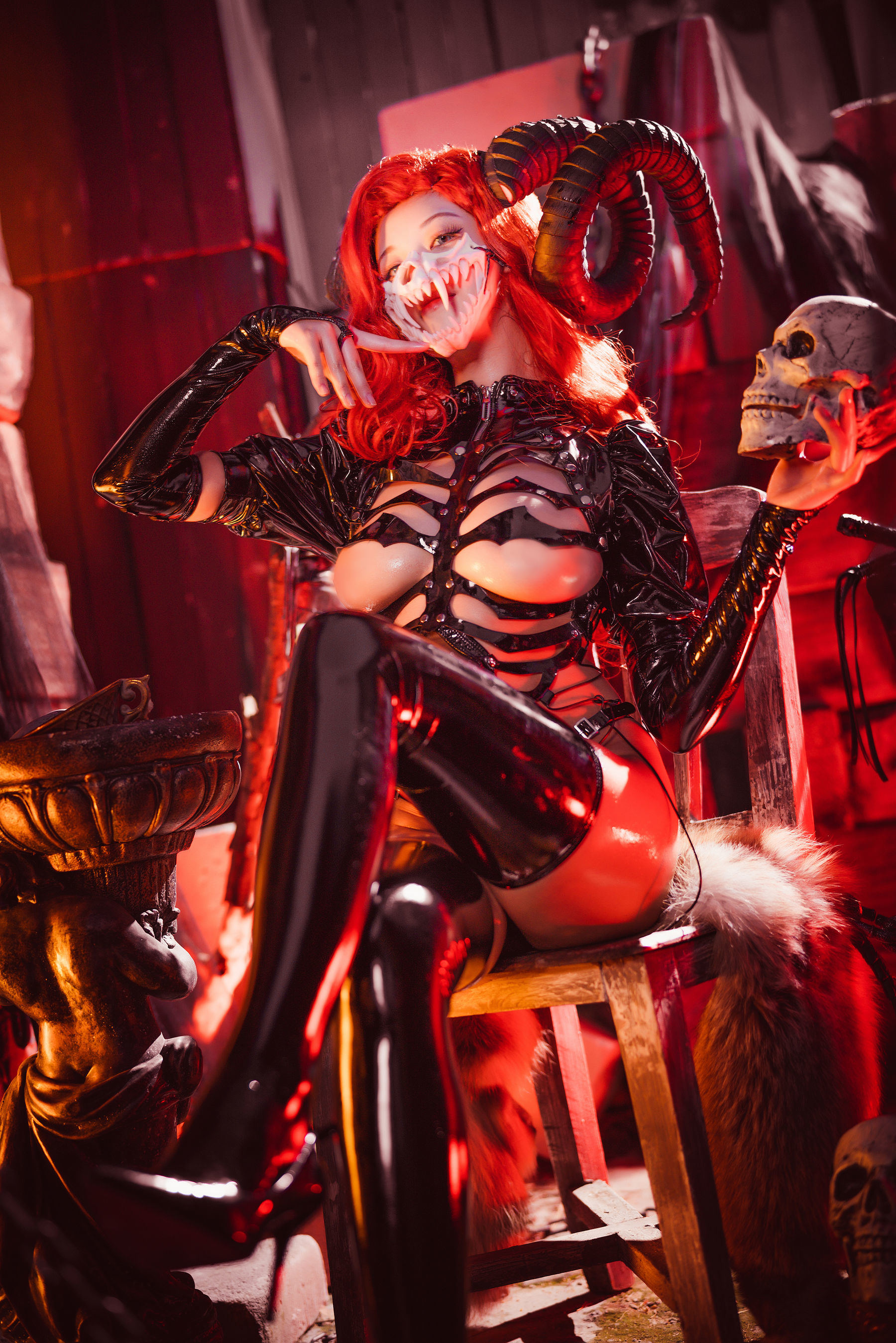 Internet Celebrity Coser Photobook] Moe Style Miss Sister Mizhi Maoqiu - Skeleton
