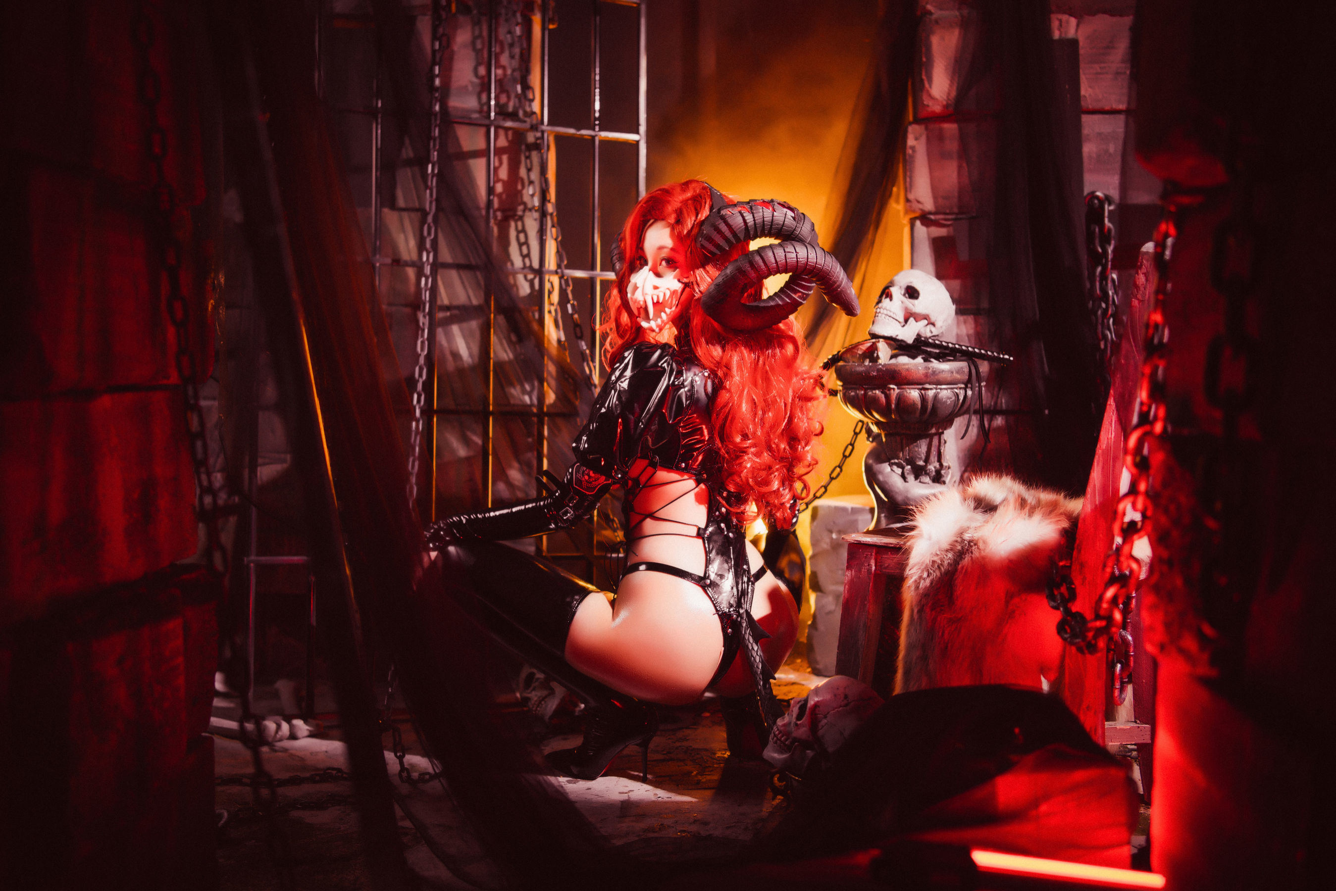 Internet Celebrity Coser Photobook] Moe Style Miss Sister Mizhi Maoqiu - Skeleton