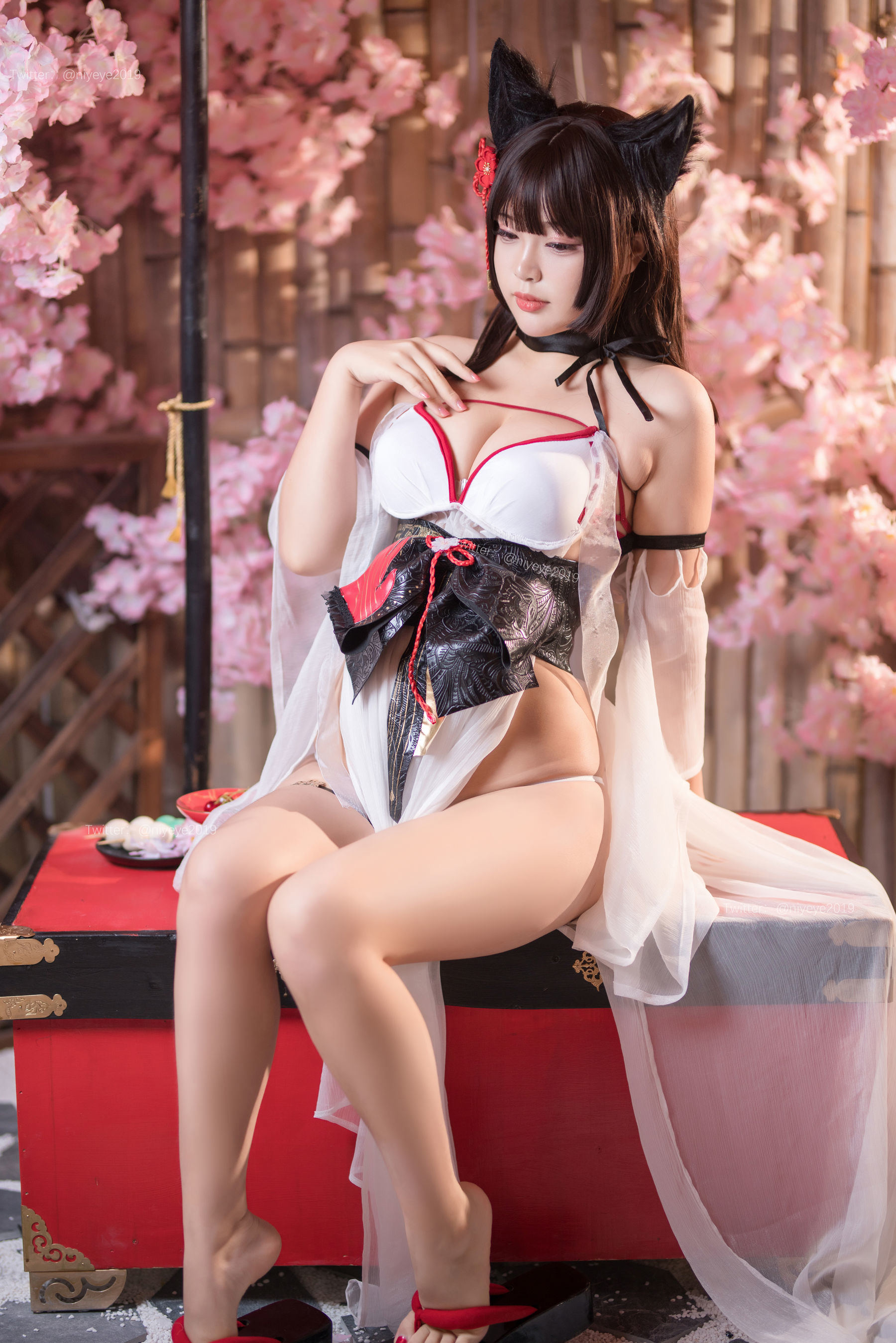 Ảnh chụp Coser nổi tiếng] Hệ moe - Cô chị - Bạch Dạ - Áo tắm ướt thân