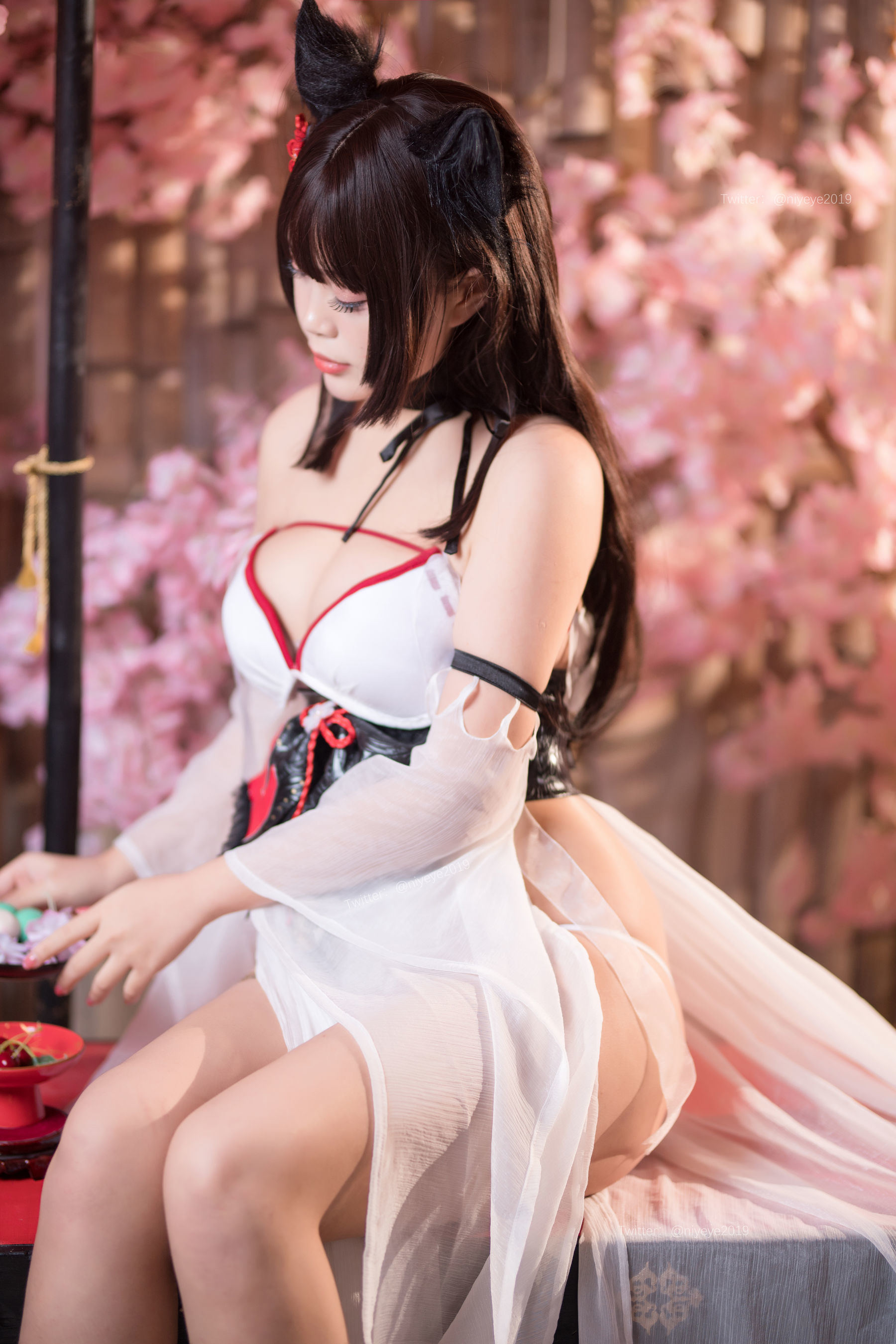 Ảnh chụp Coser nổi tiếng] Hệ moe - Cô chị - Bạch Dạ - Áo tắm ướt thân