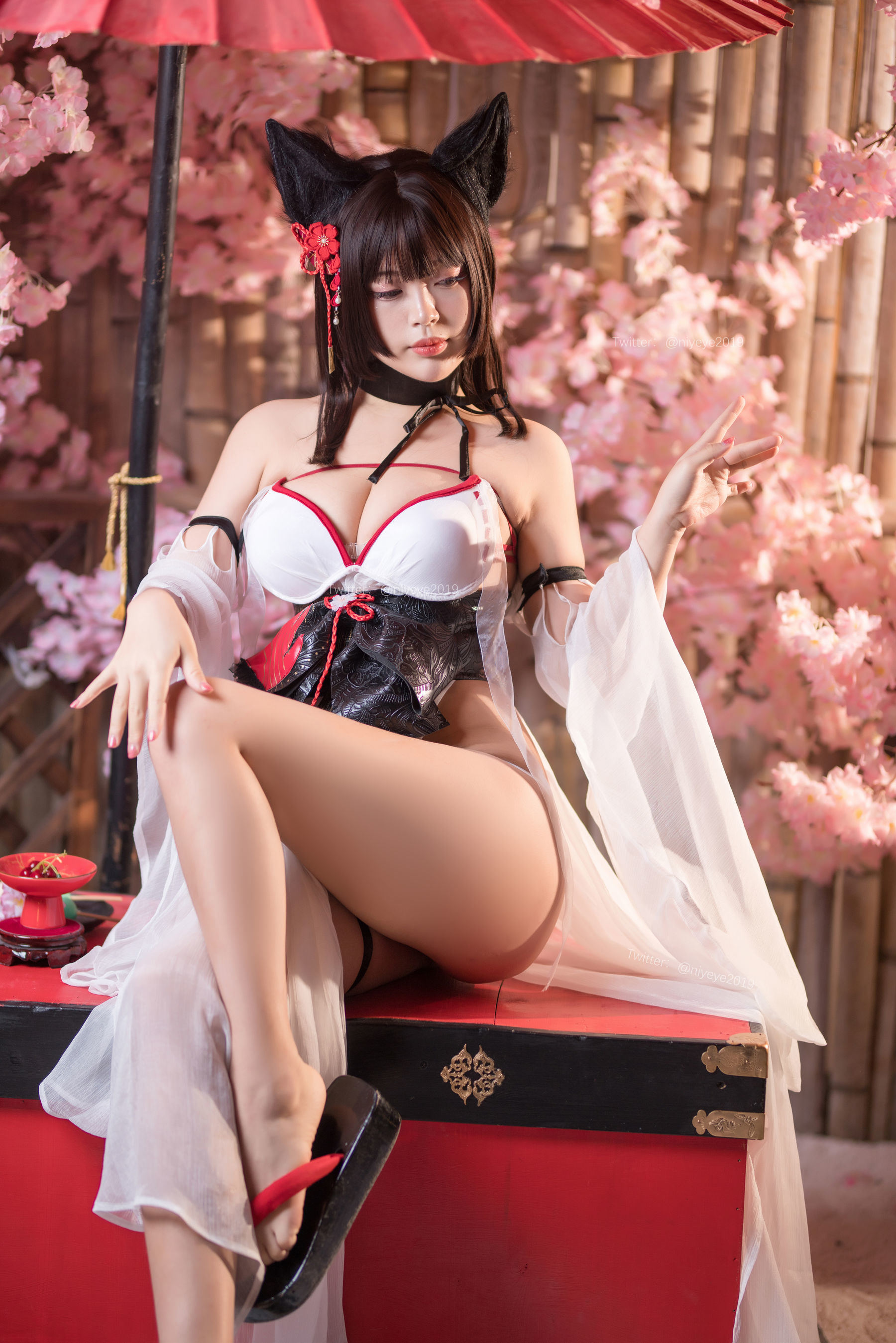 Ảnh chụp Coser nổi tiếng] Hệ moe - Cô chị - Bạch Dạ - Áo tắm ướt thân