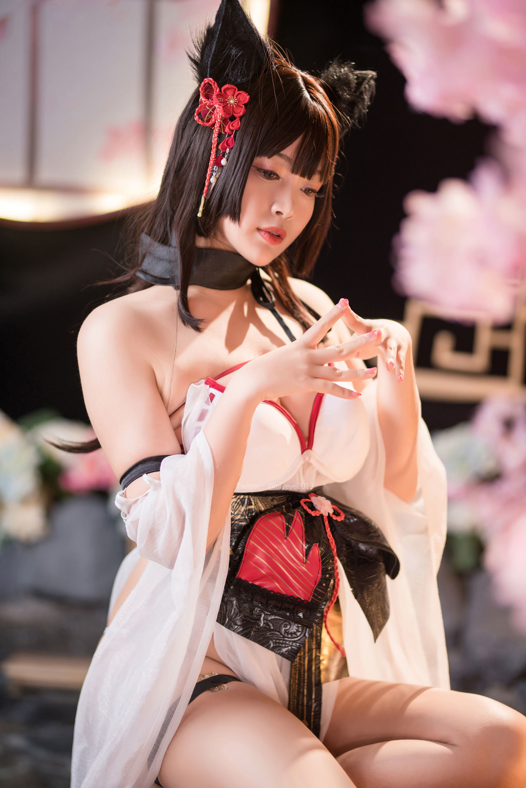 ネット紅人COSER写真] 萌え系お嬢さん-白烨- - 濡れボディ水着