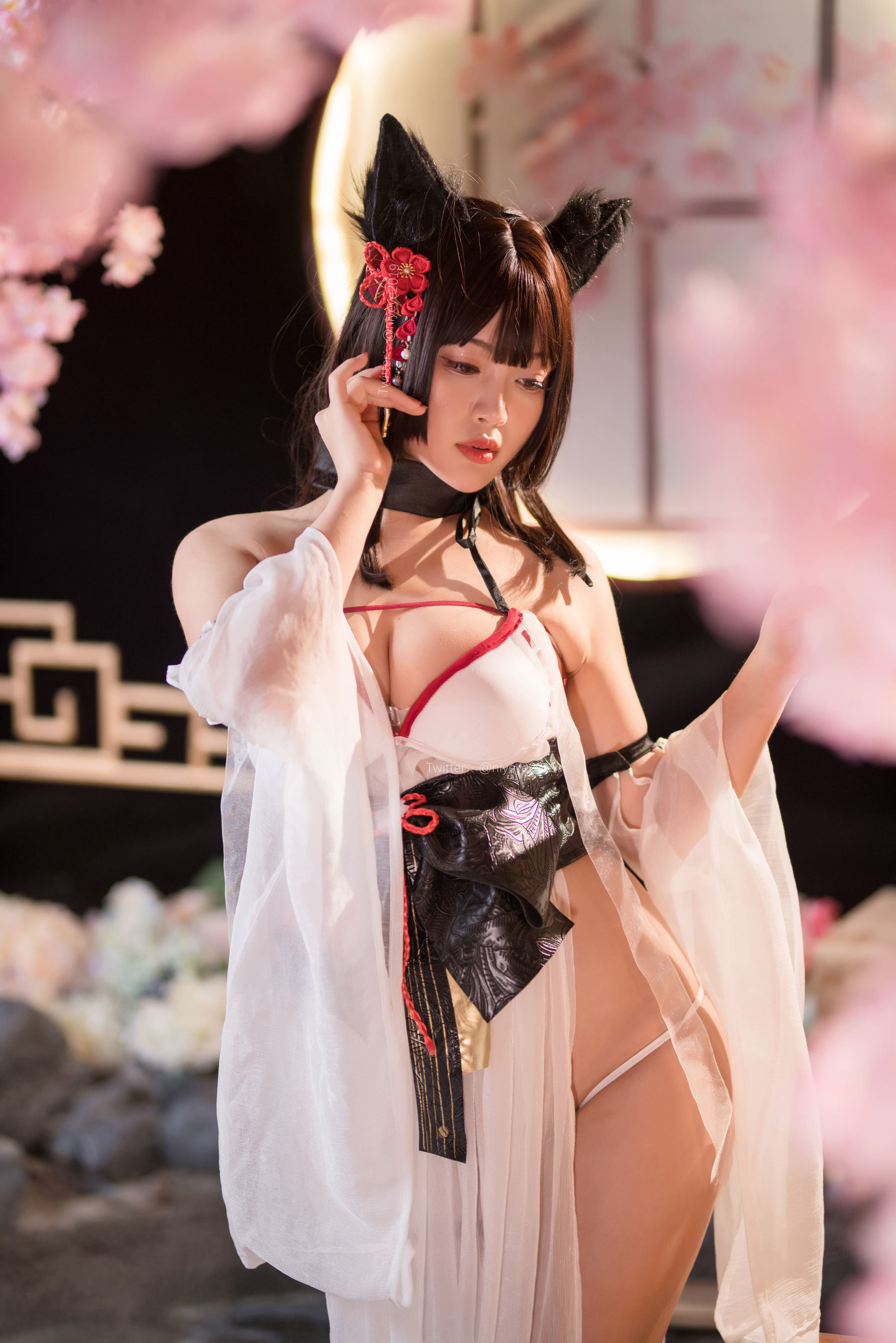 ネット紅人COSER写真] 萌え系お嬢さん-白烨- - 濡れボディ水着