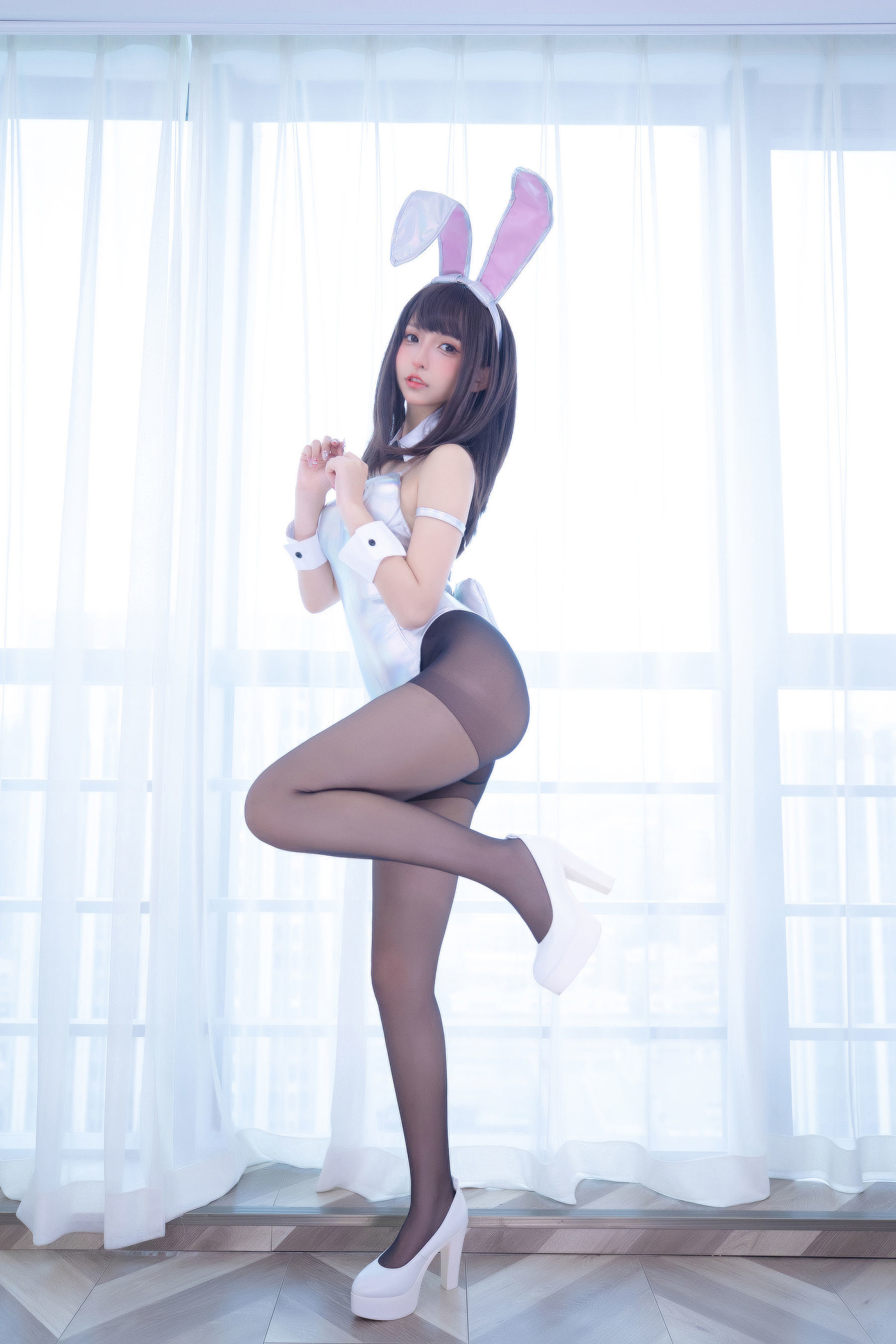 [Internet celebrity COSER photo]  belle ta Shinryu board, true winter s day