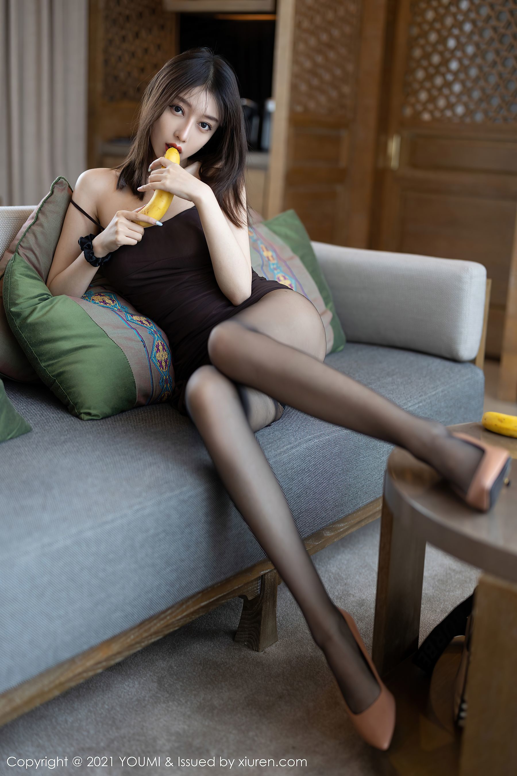 尤蜜荟YouMi] Vol.690 玥兒玥er