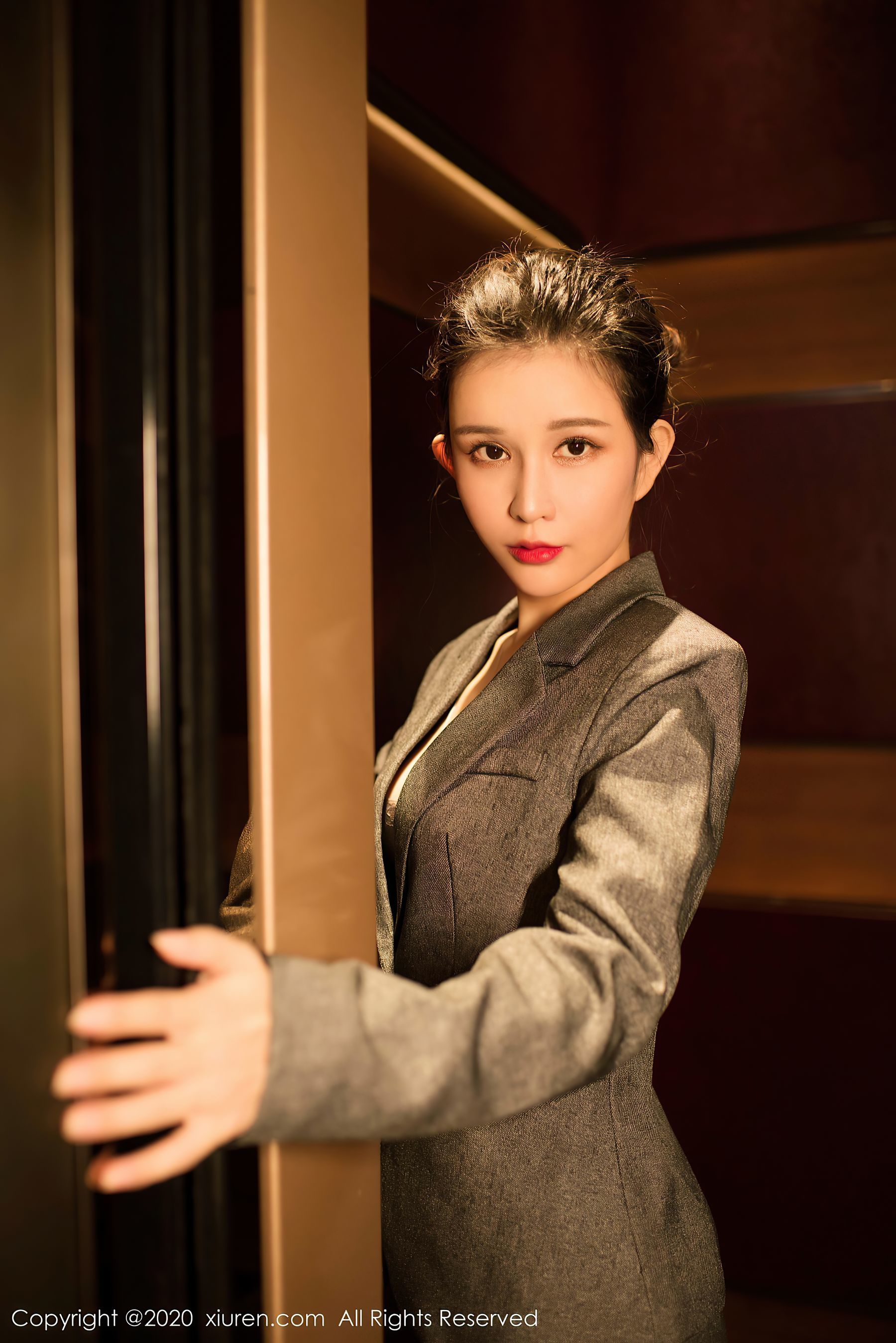 XiuRen] No.2896 Zhang Yumeng