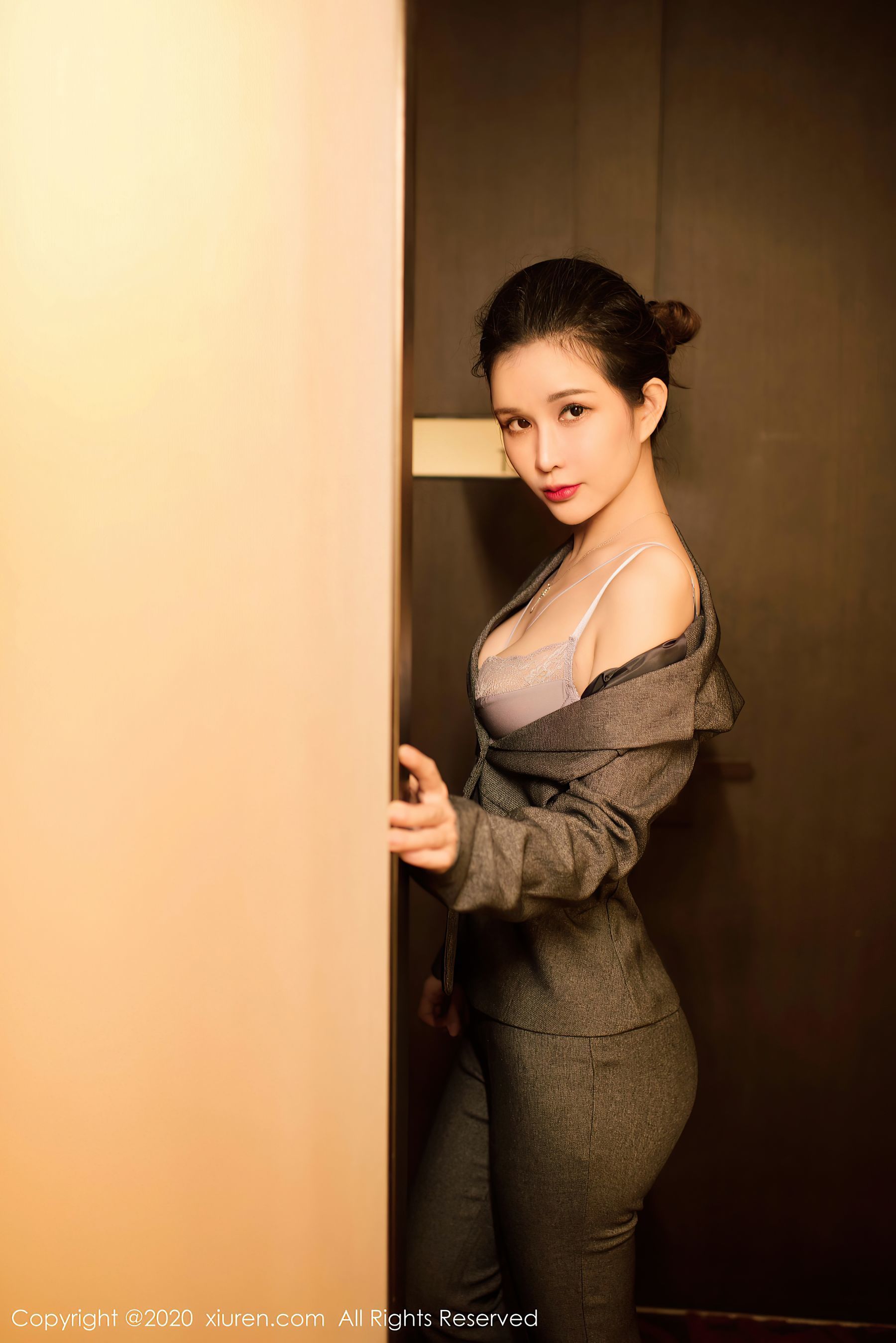 XiuRen] No.2896 Zhang Yumeng
