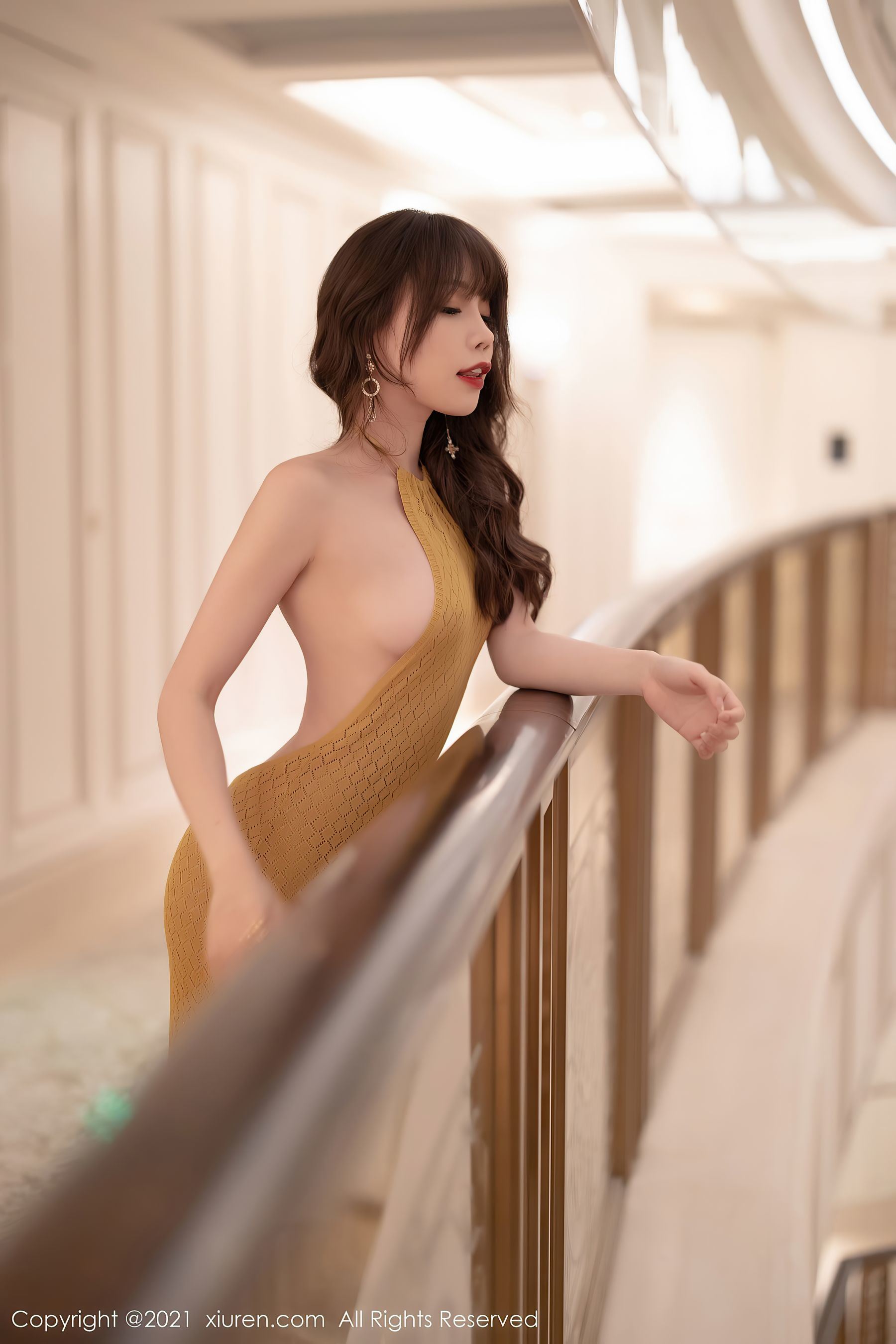 XiuRen] No.3968 Zhi Zhi Booty