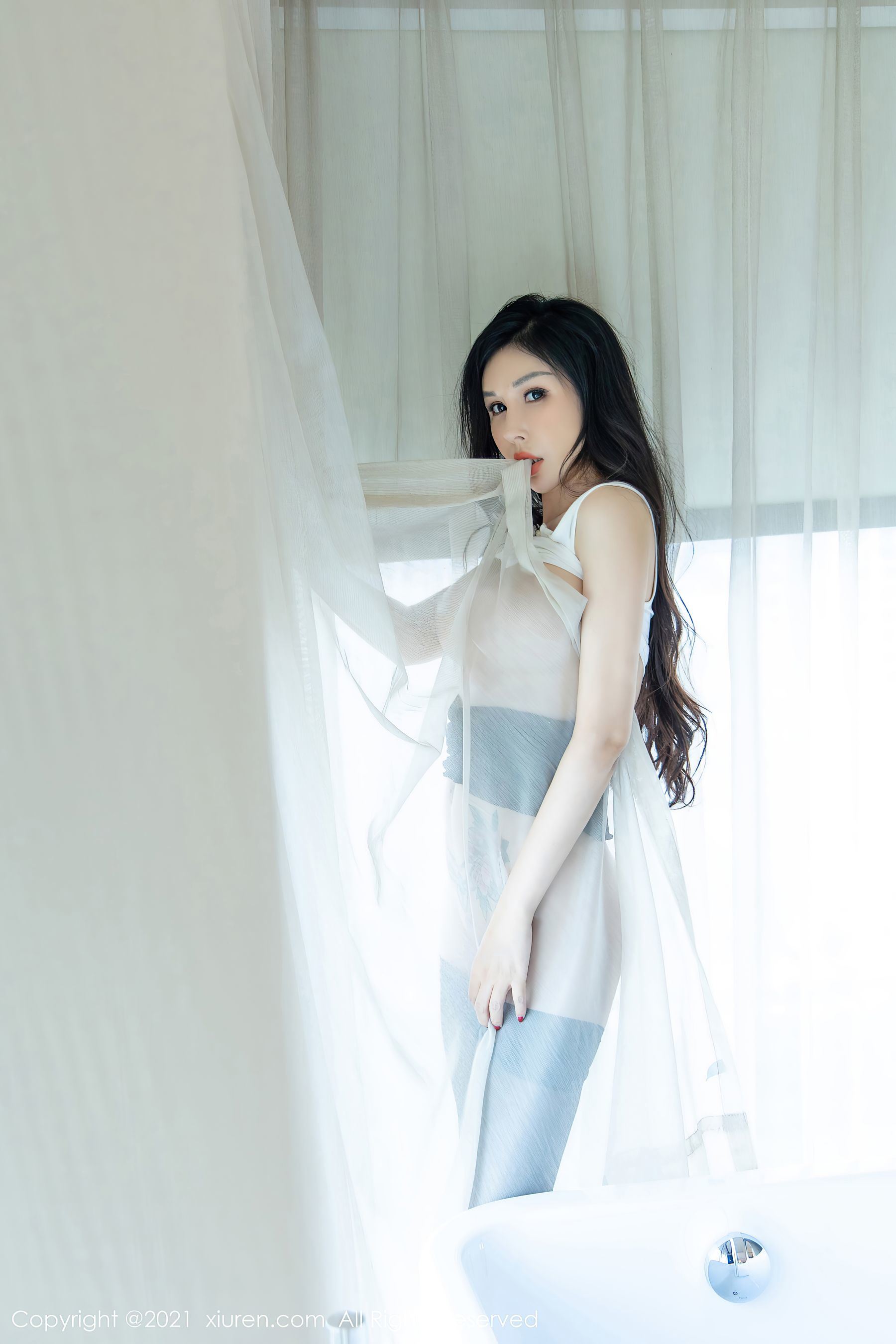 秀人XiuRen] No.3993 田冰冰