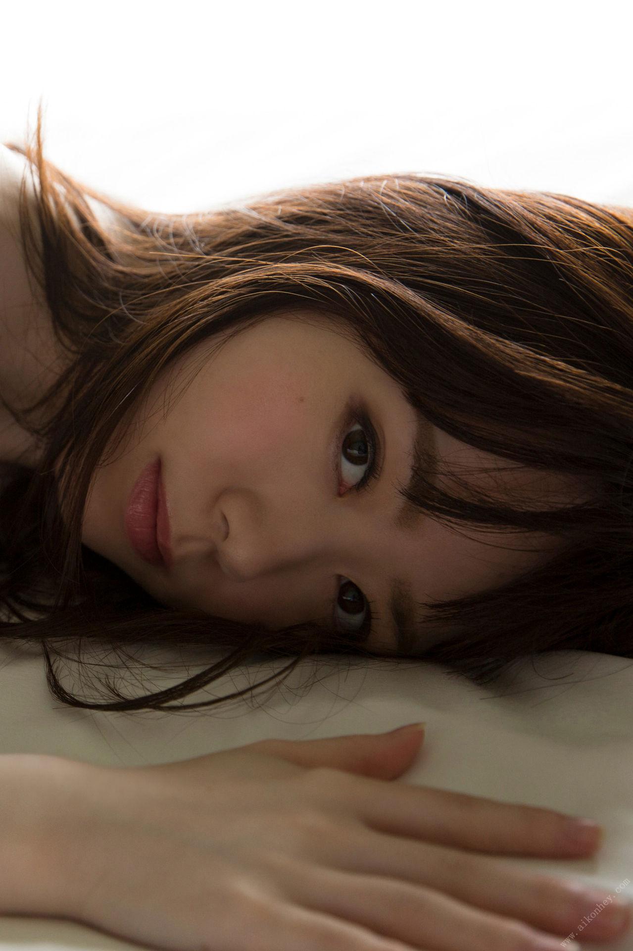 FRIDAYデジタル寫真集プレミアム 水卜さくら「絶世のクビレＢＯＤＹ」83P