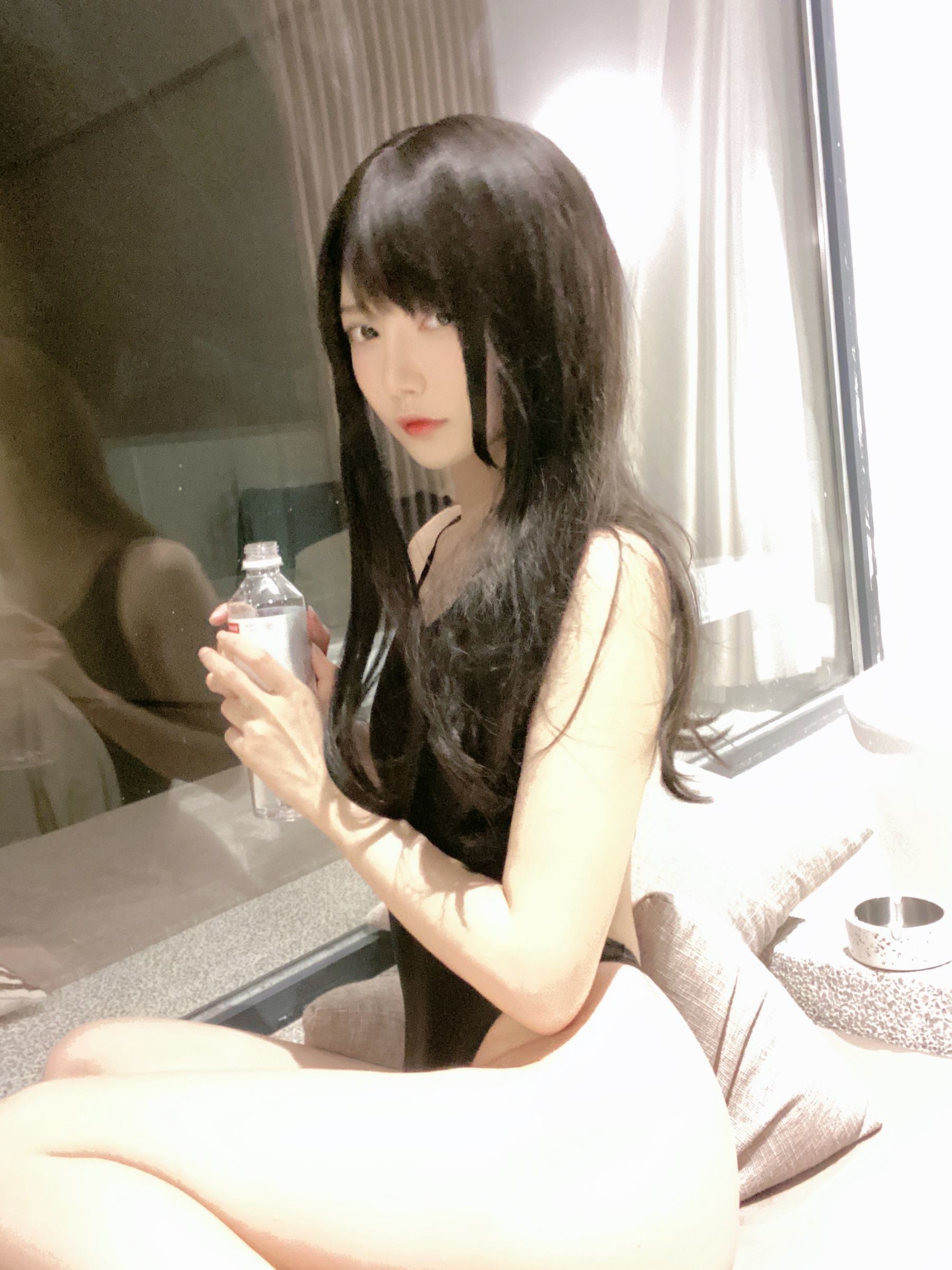 Welfare COS] 51 Jiang - Black and Red Swimsuit