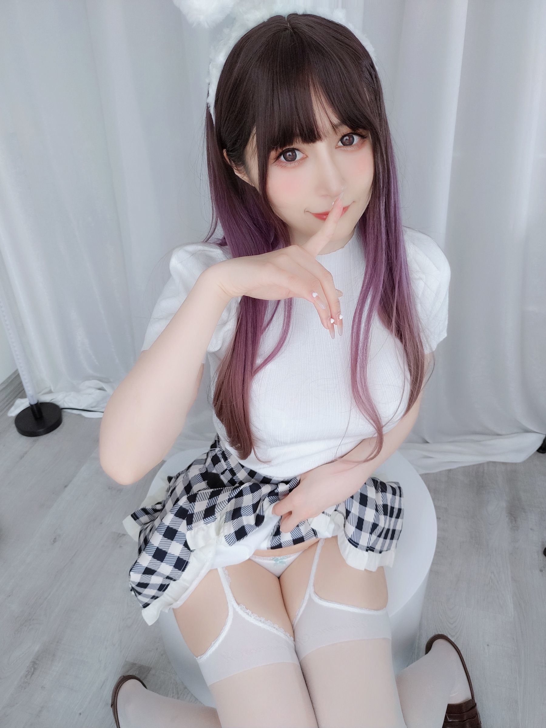 福利COS] Coser小姐姐白銀 - 白絲兔女郎