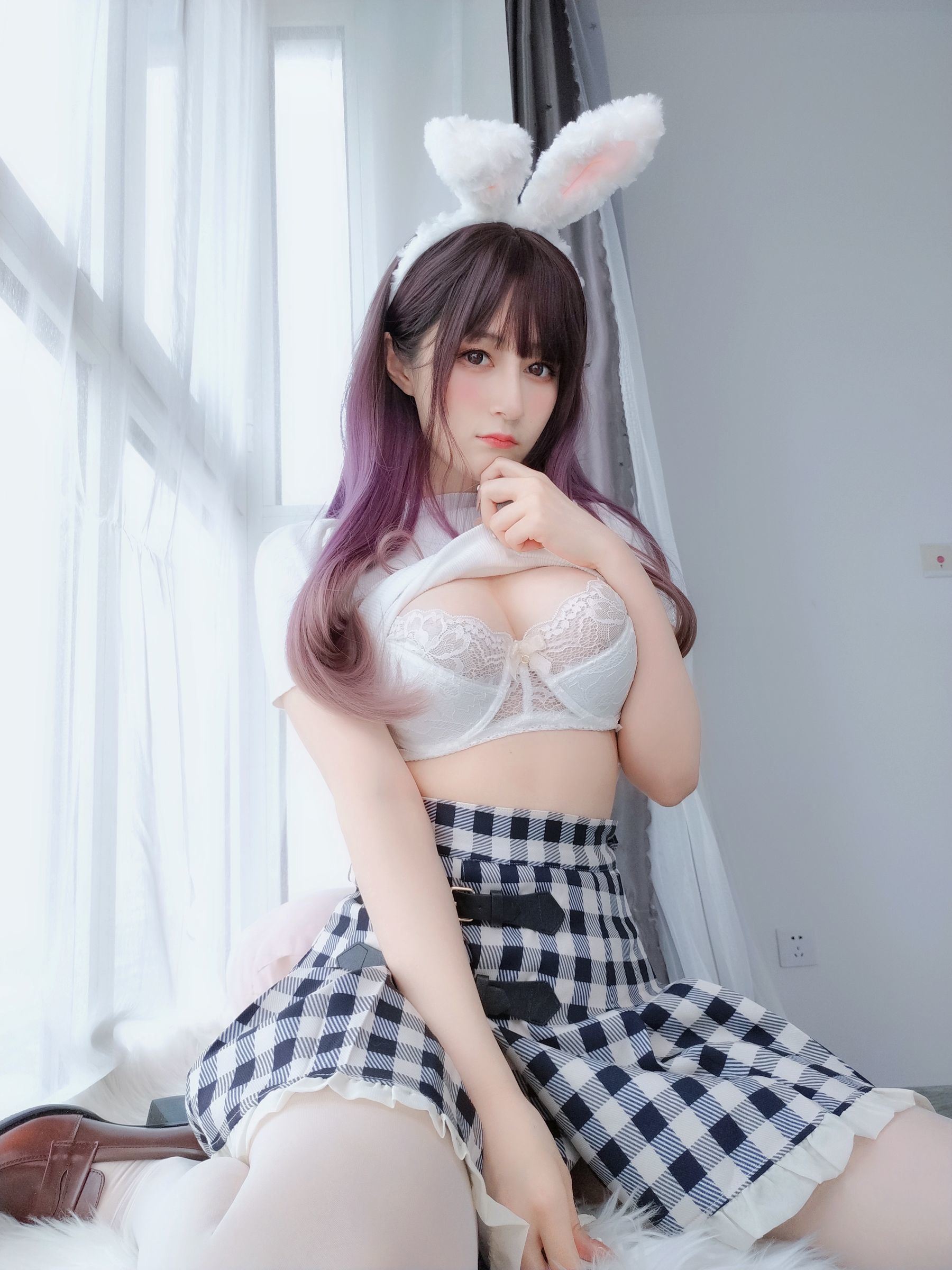 福利COS] Coser小姐姐白銀 - 白絲兔女郎