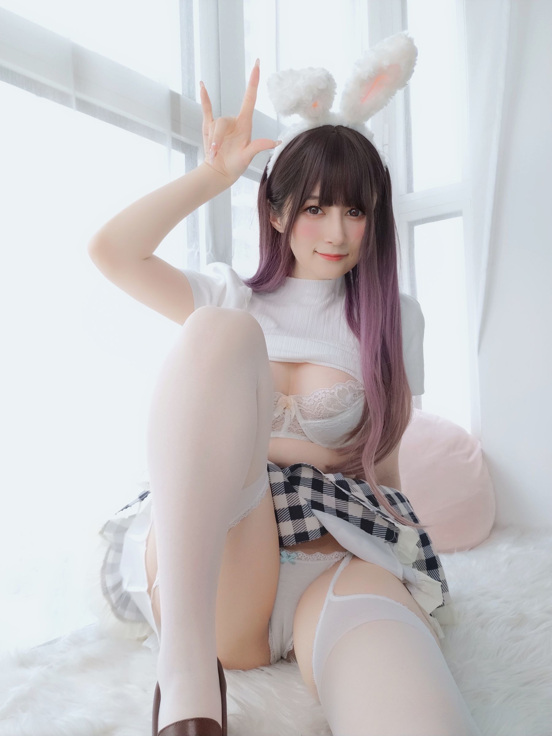 福利COS] Coser小姐姐白銀 - 白絲兔女郎