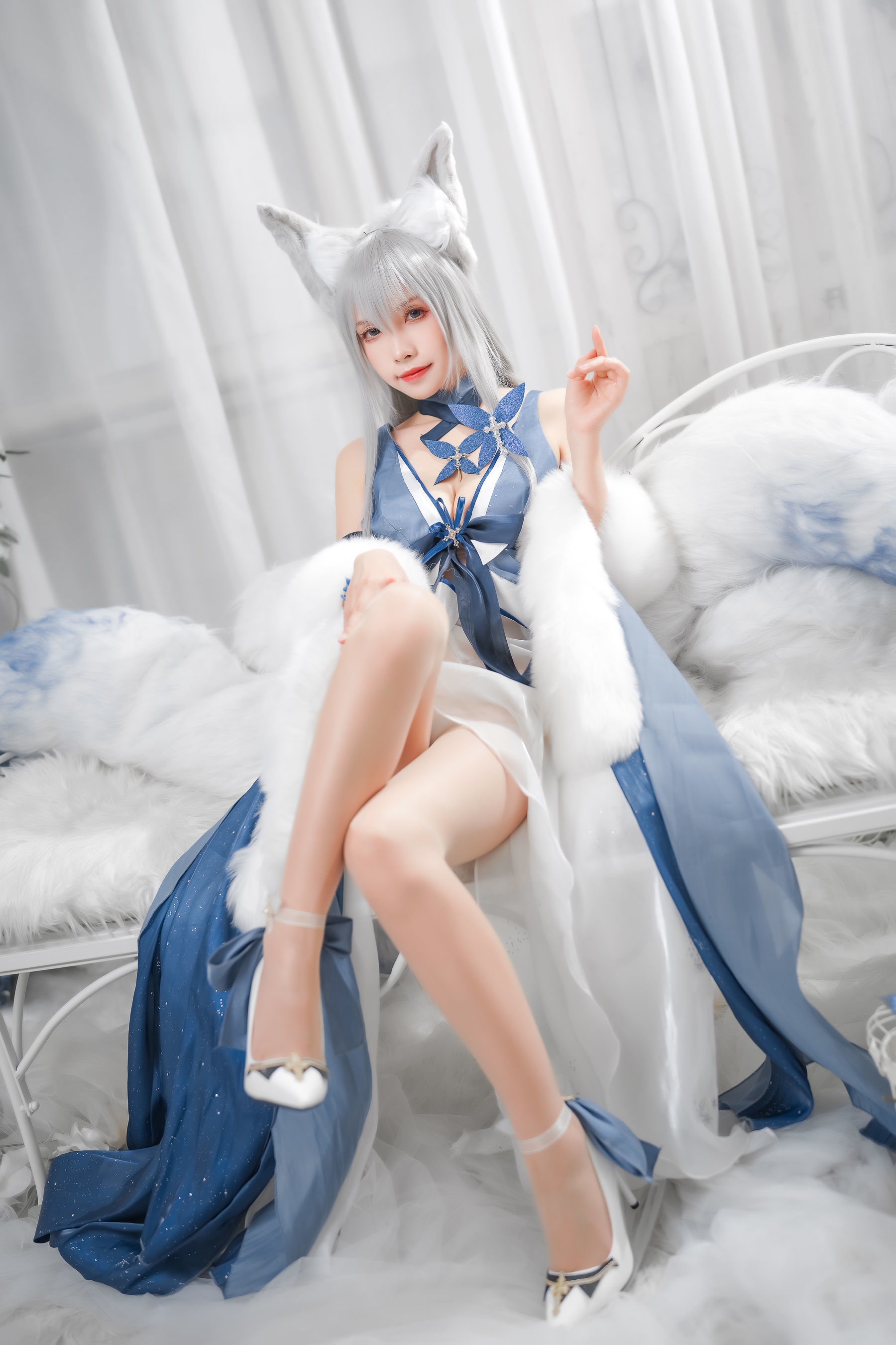 Phúc lợi COS] Neko-Vivi - Shinano Lễ phục
