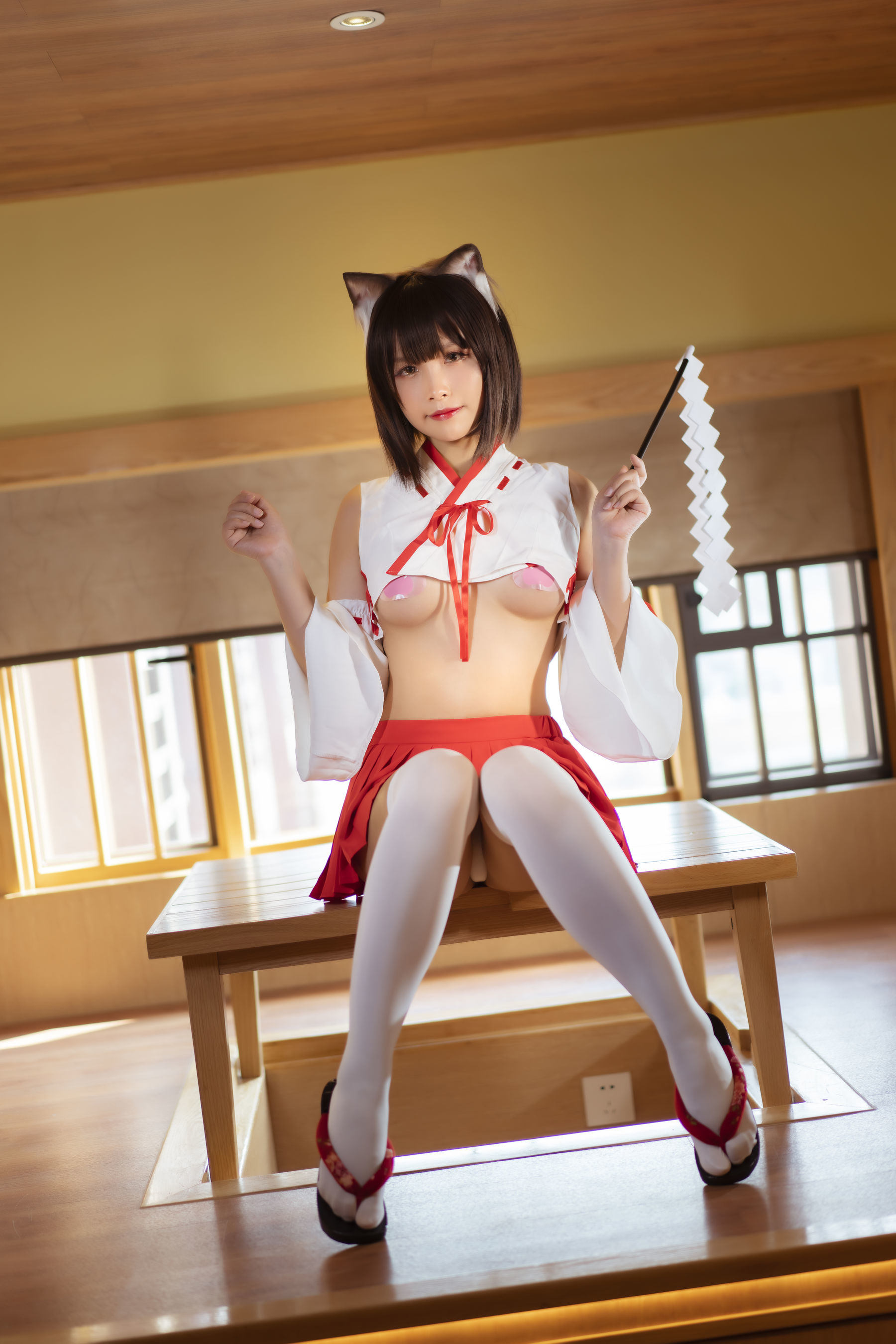 Cosplay Phúc lợi] Neko-Vivi - Miko