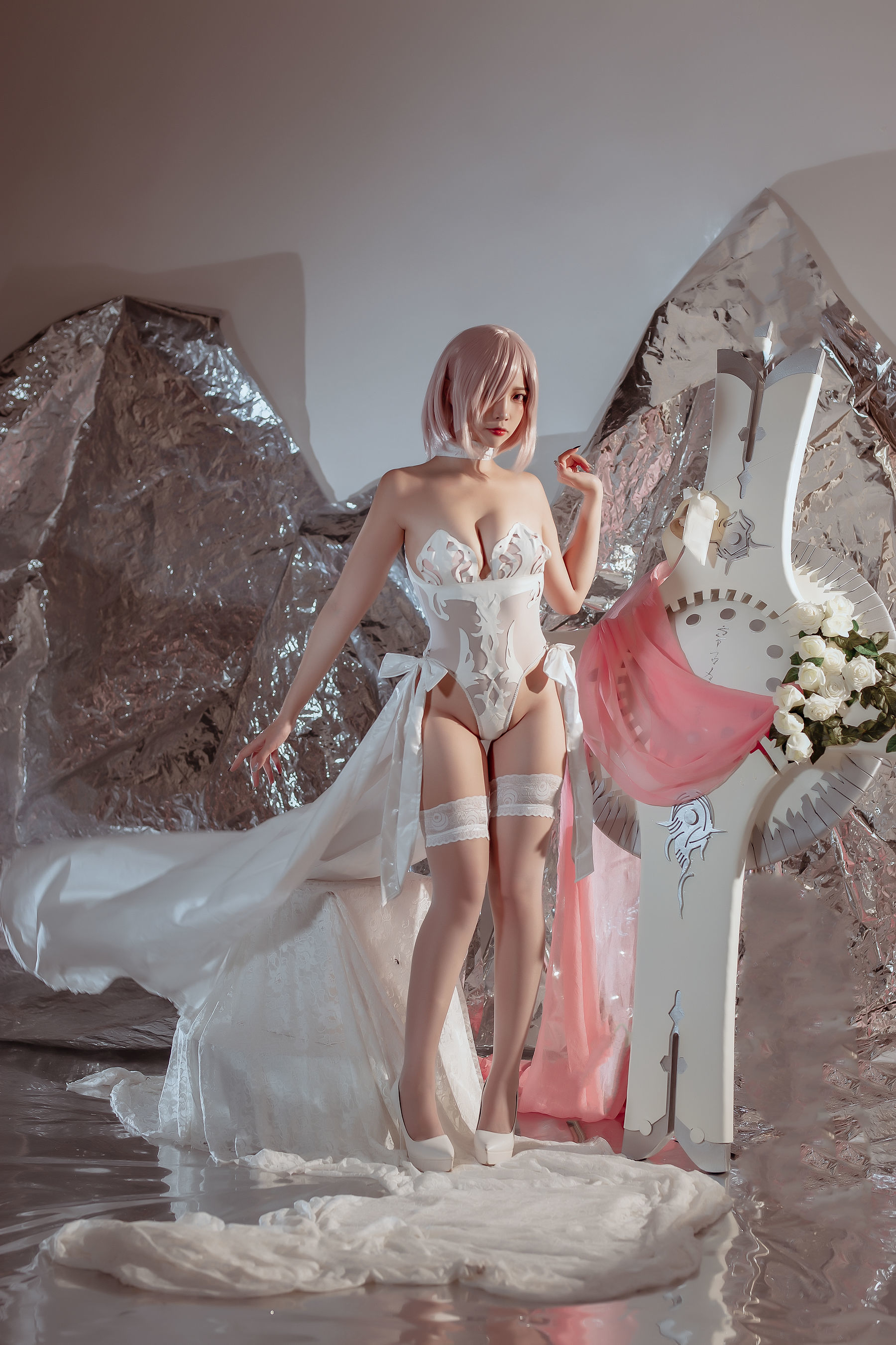 Welfare Cosplay] Popular Cosplayer Nisa - Fate Mashu Wedding Dress