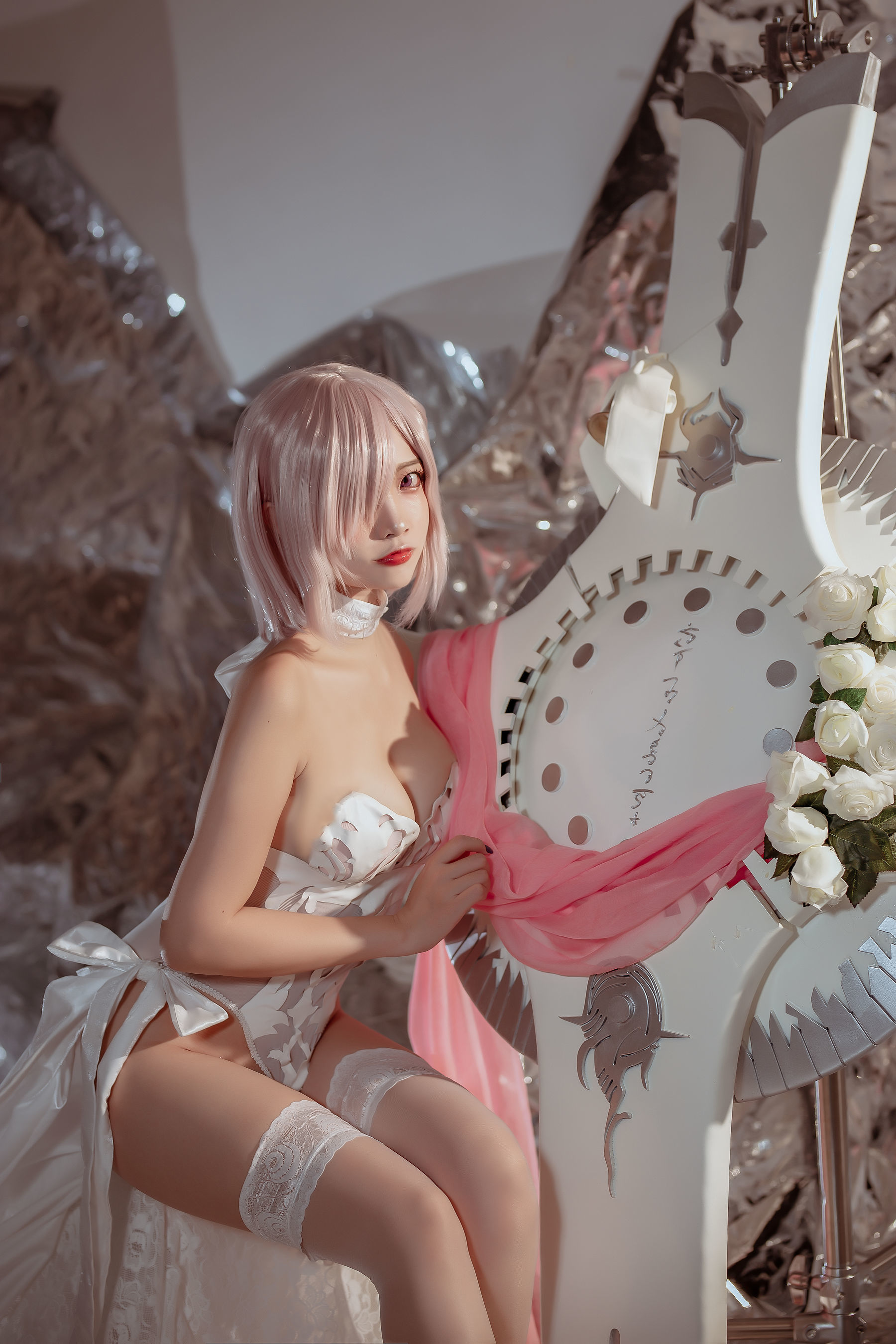 Welfare Cosplay] Popular Cosplayer Nisa - Fate Mashu Wedding Dress