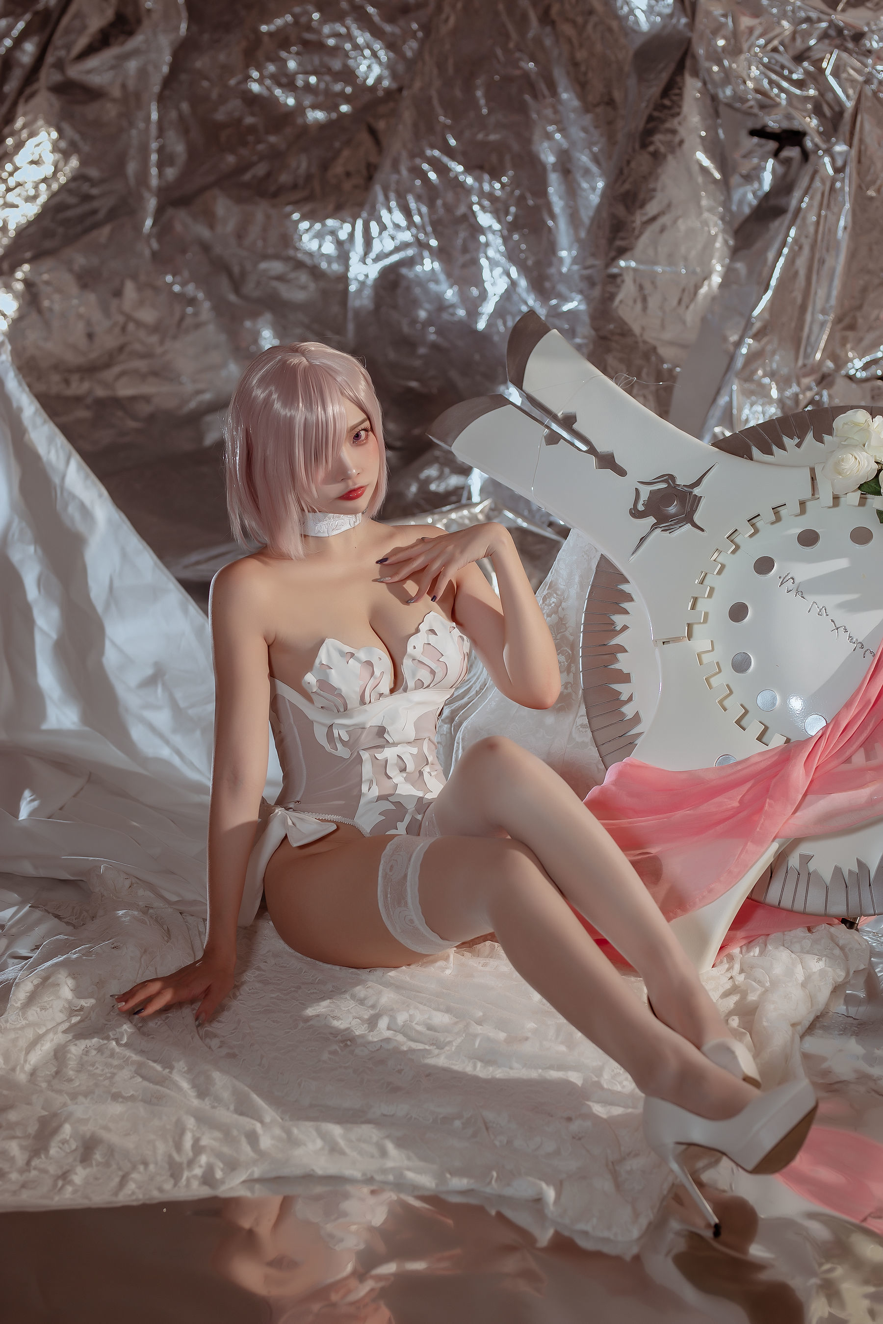 福利COS] 人氣 Coser 二佐 Nisa - Fate 瑪修 婚紗