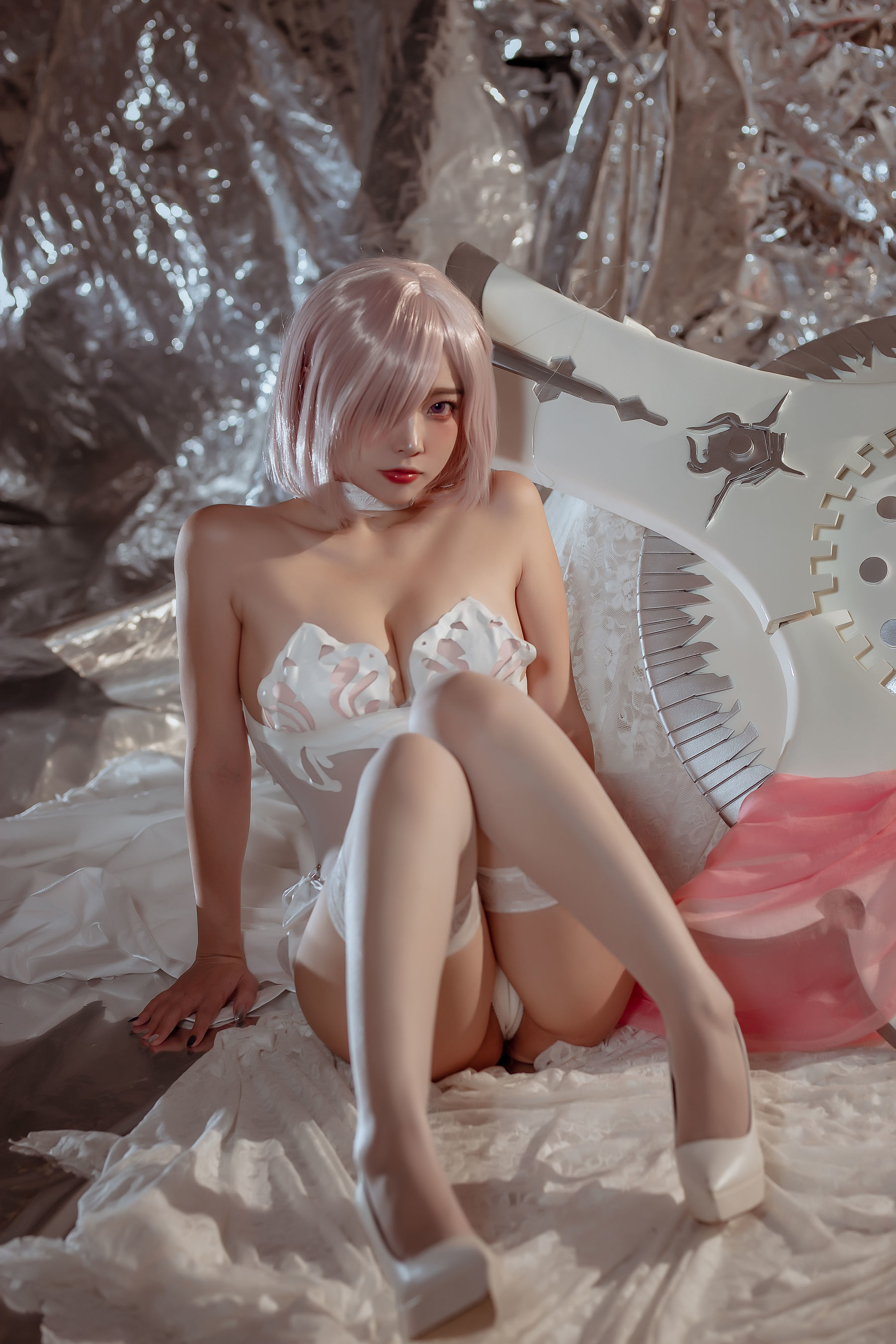 福利COS] 人氣 Coser 二佐 Nisa - Fate 瑪修 婚紗