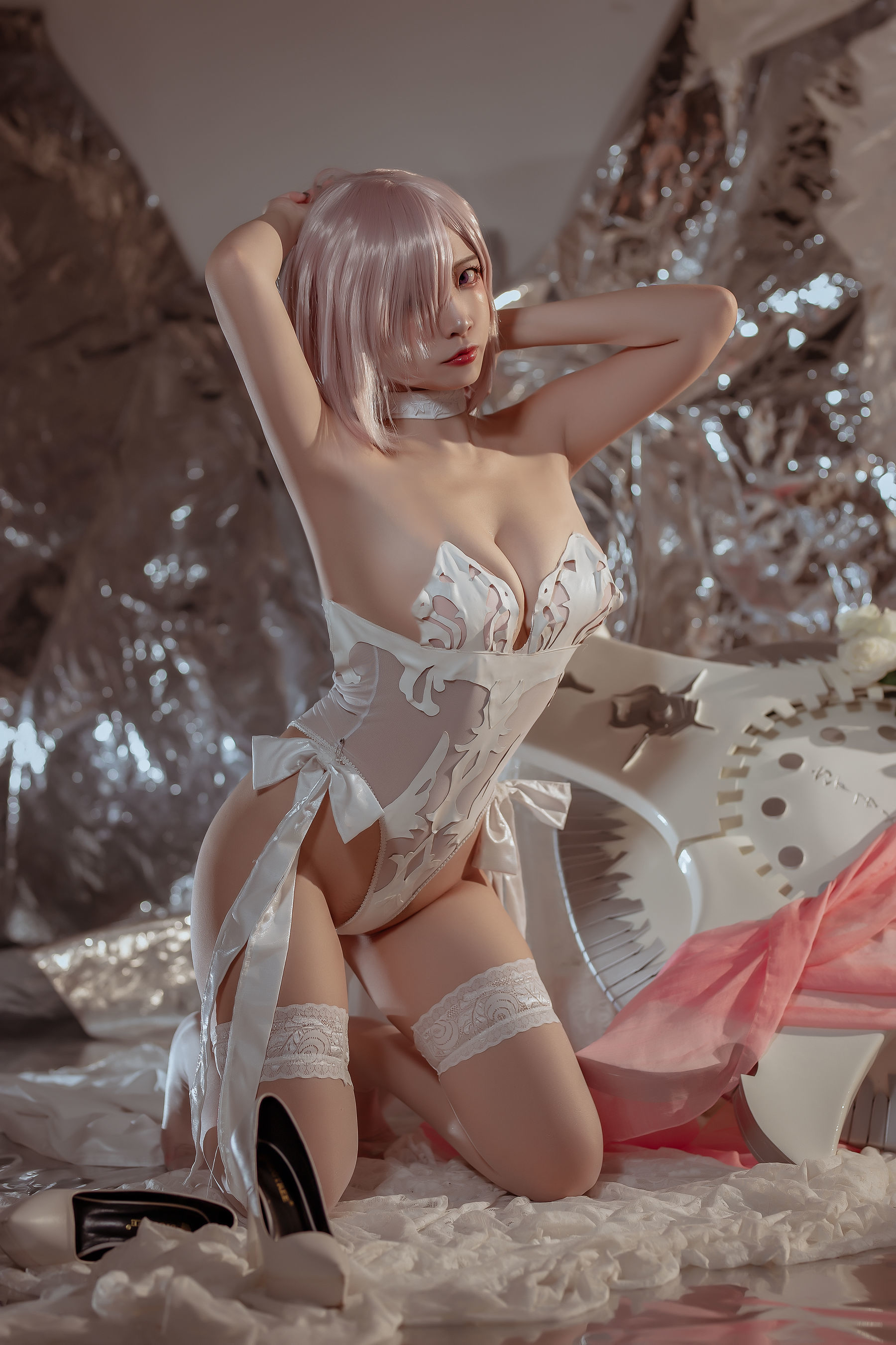 福利COS] 人氣 Coser 二佐 Nisa - Fate 瑪修 婚紗
