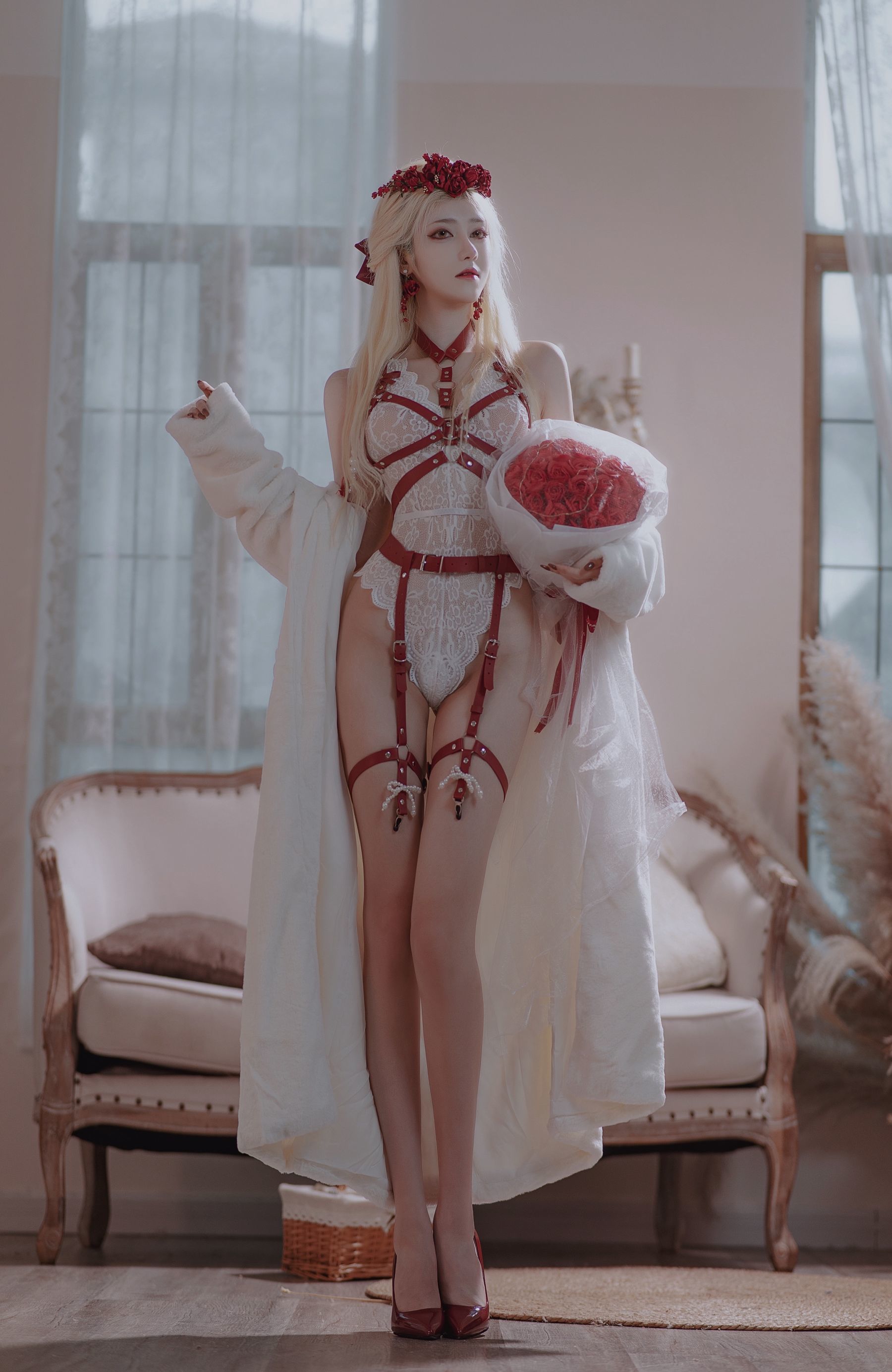 [Welfare COS] Anime blogger Momoko Nantao - Rose