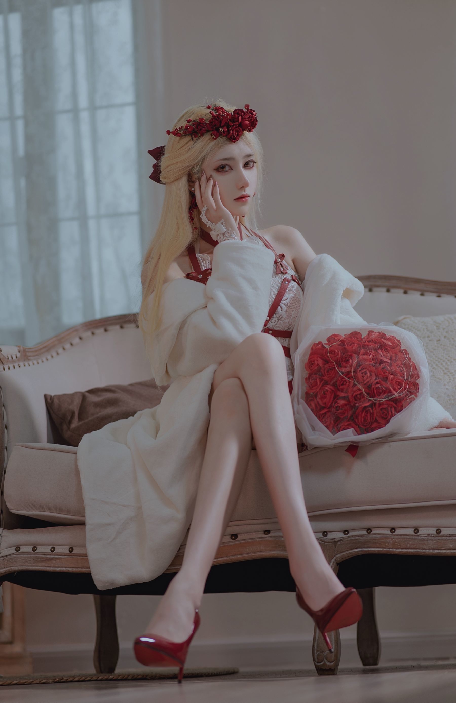福利COS] 動漫博主南桃桃子 - 玫瑰