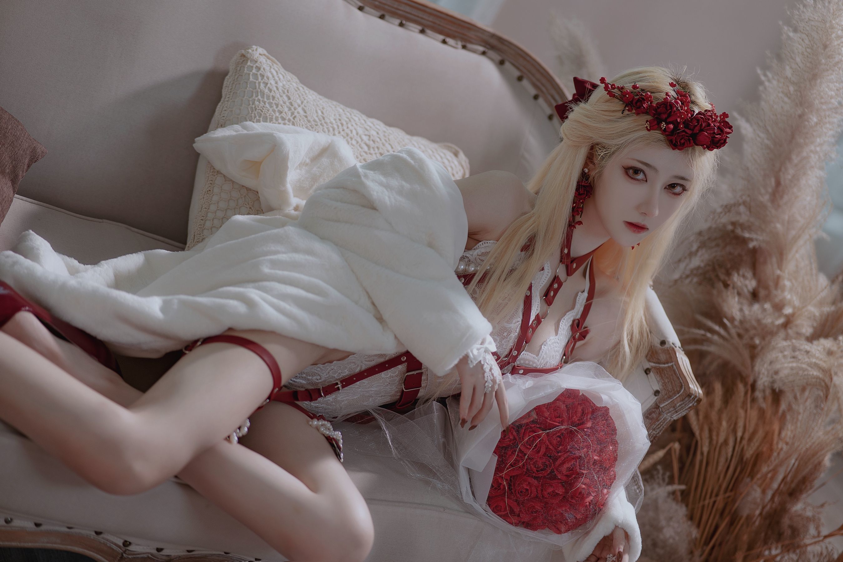 福利COS] 動漫博主南桃桃子 - 玫瑰