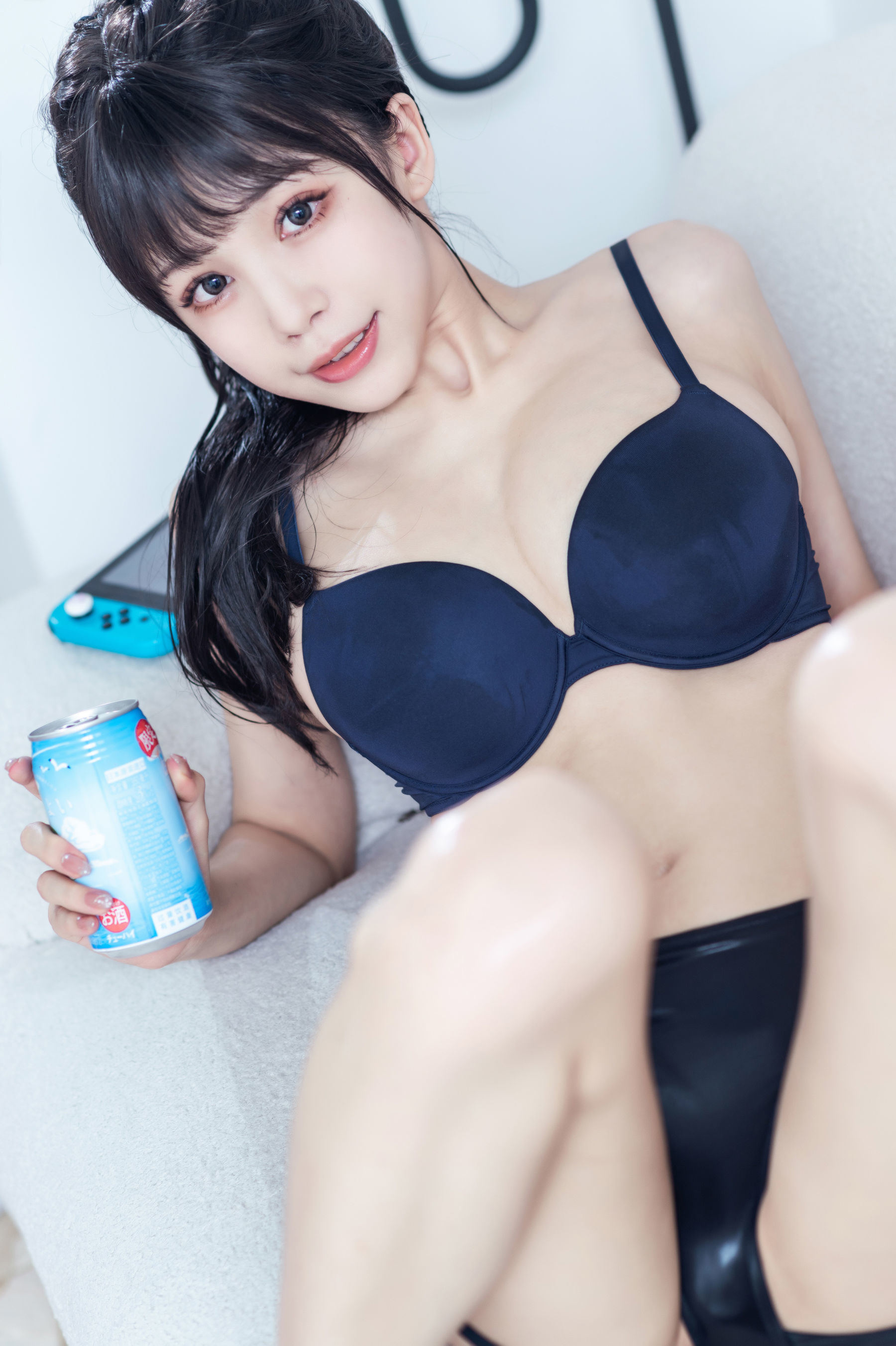 Phúc lợi COS] Blogger hoạt hình Shui Miao Aqua - Áo ngực thể thao