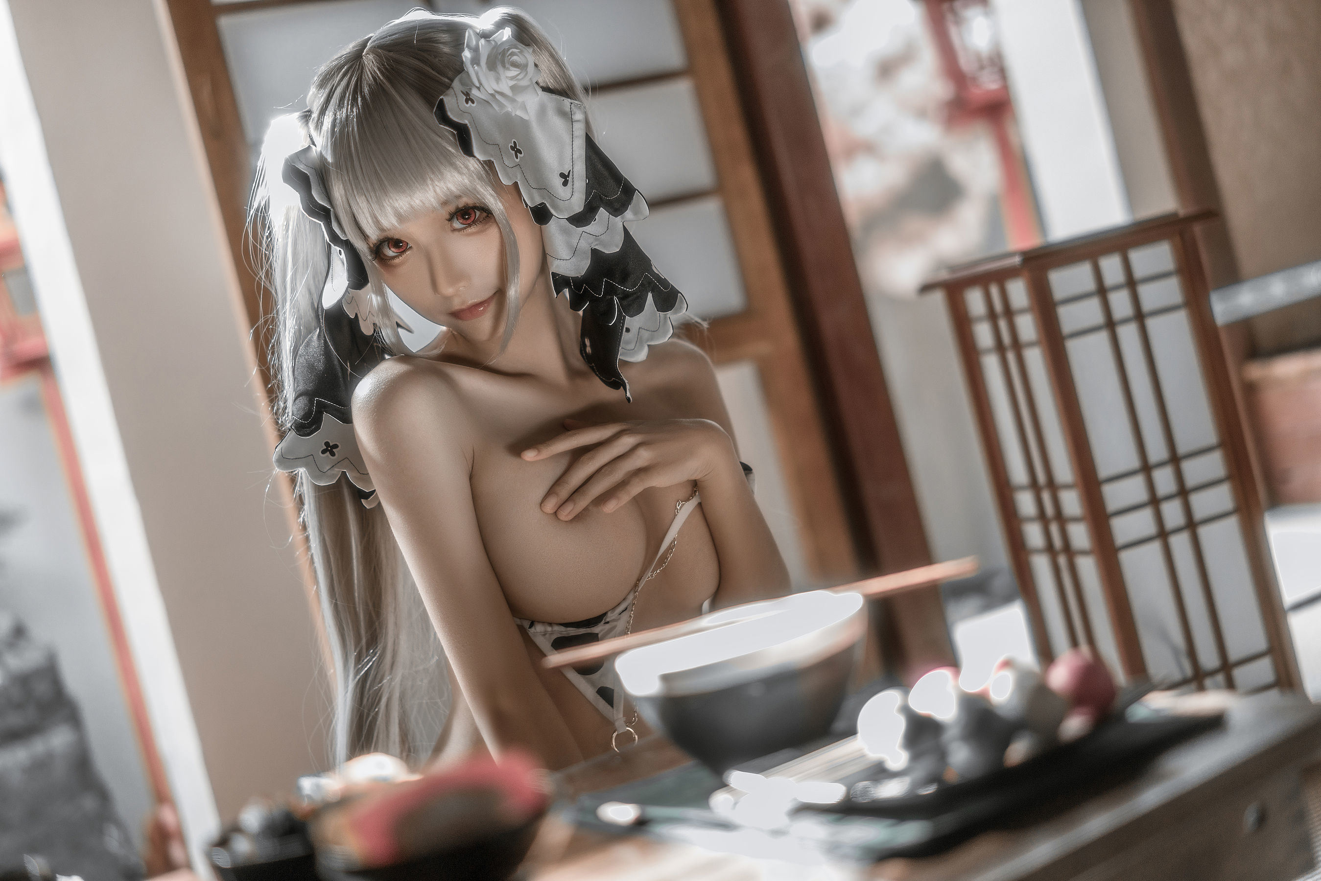 Welfare COS] Anime Blogger Chun Mo Mo - Fearsome Wedding Dress Gentleman Version