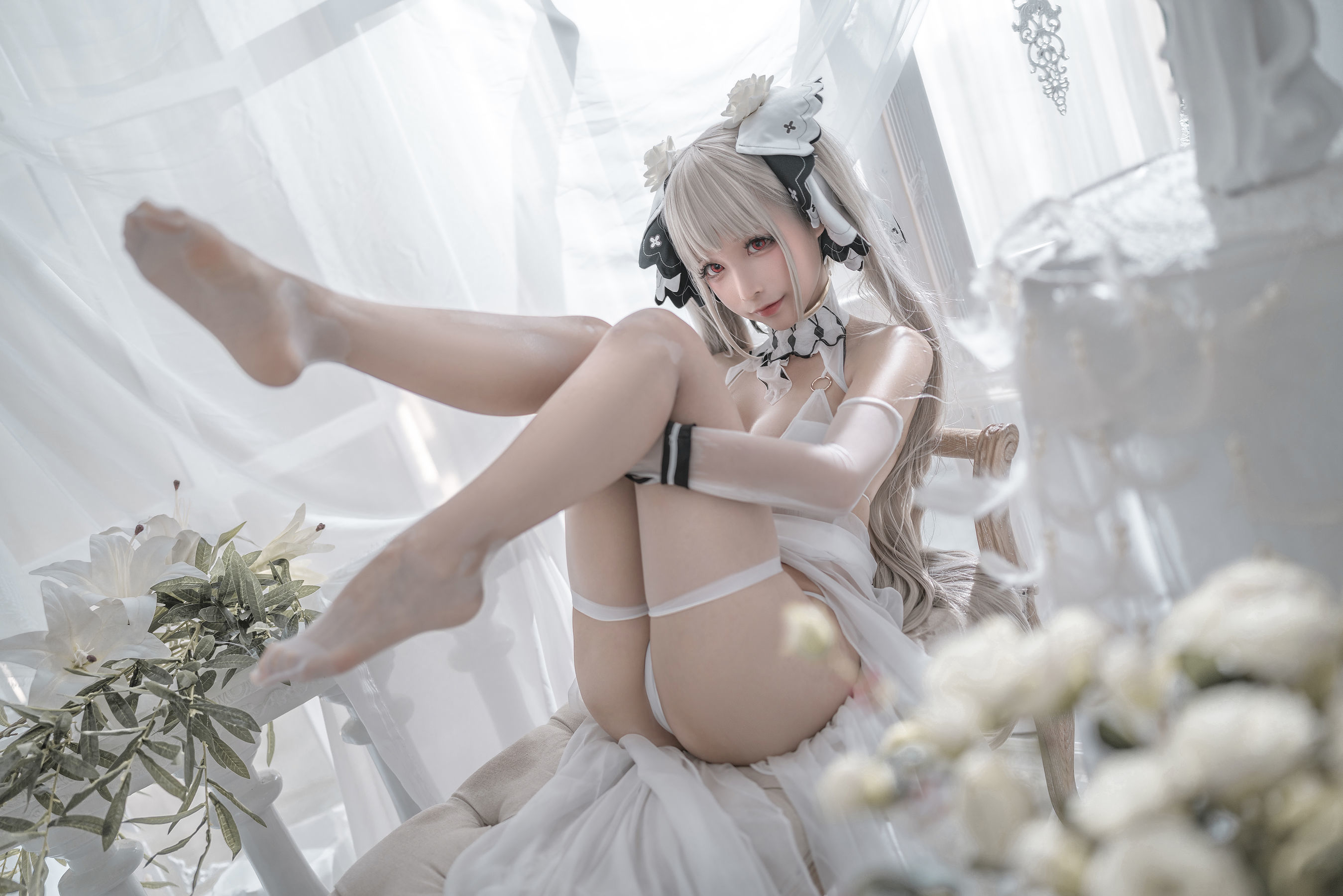 Welfare COS] Anime Blogger Chun Mo Mo - Formidable Wedding Dress