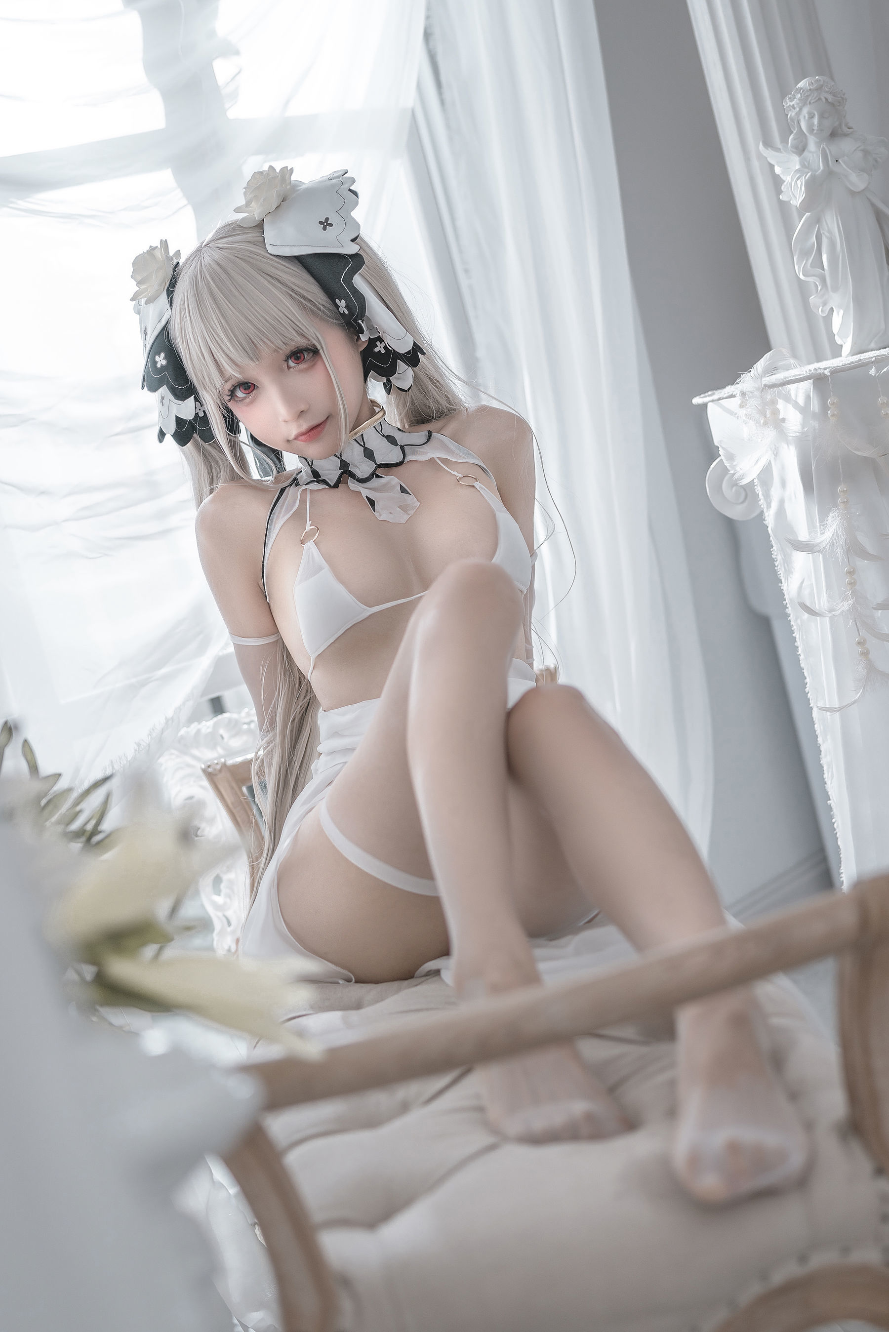Welfare COS] Anime Blogger Chun Mo Mo - Formidable Wedding Dress