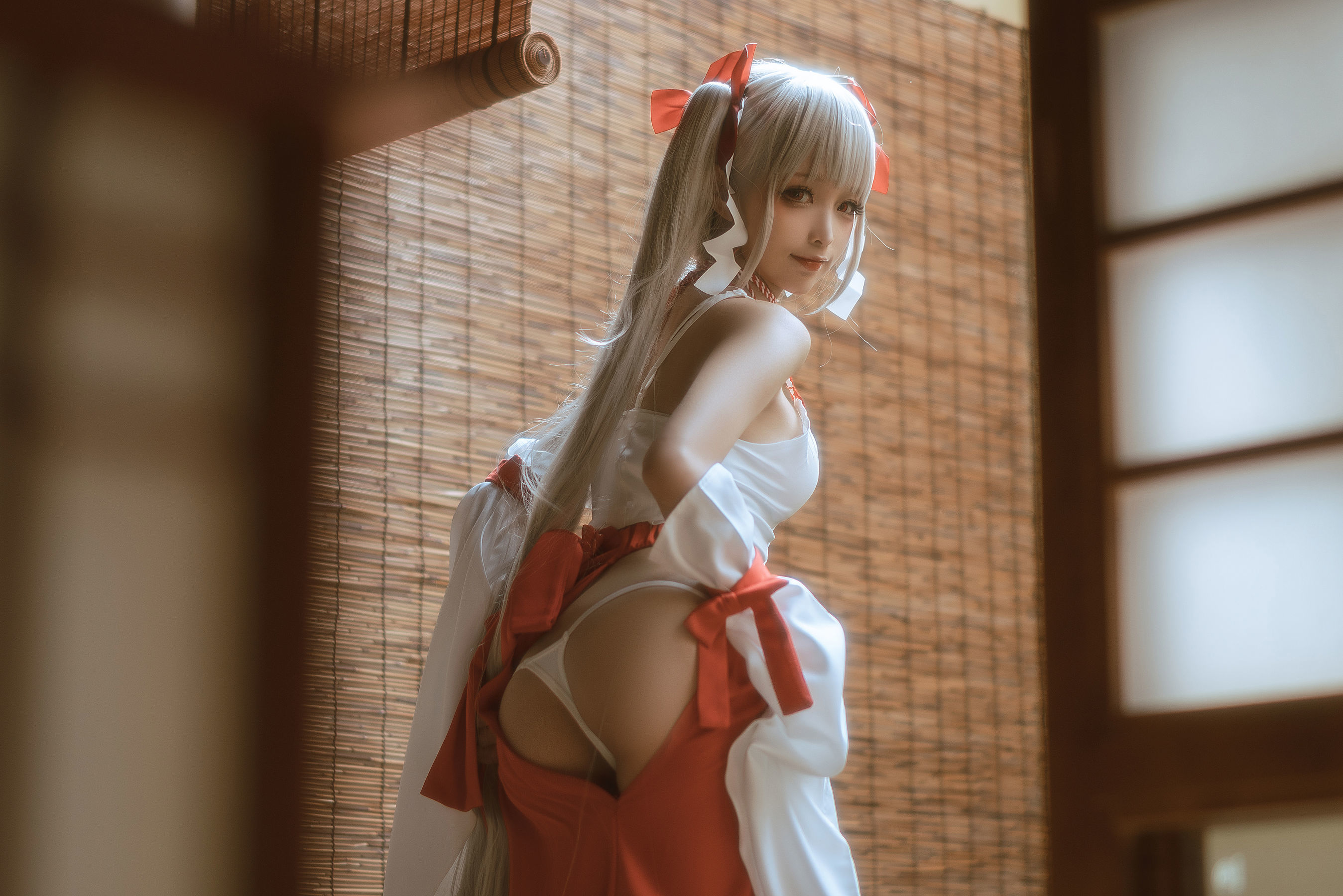 Welfare COS] Blogger anime Chun Mo Mo - Khả úy Vu nữ