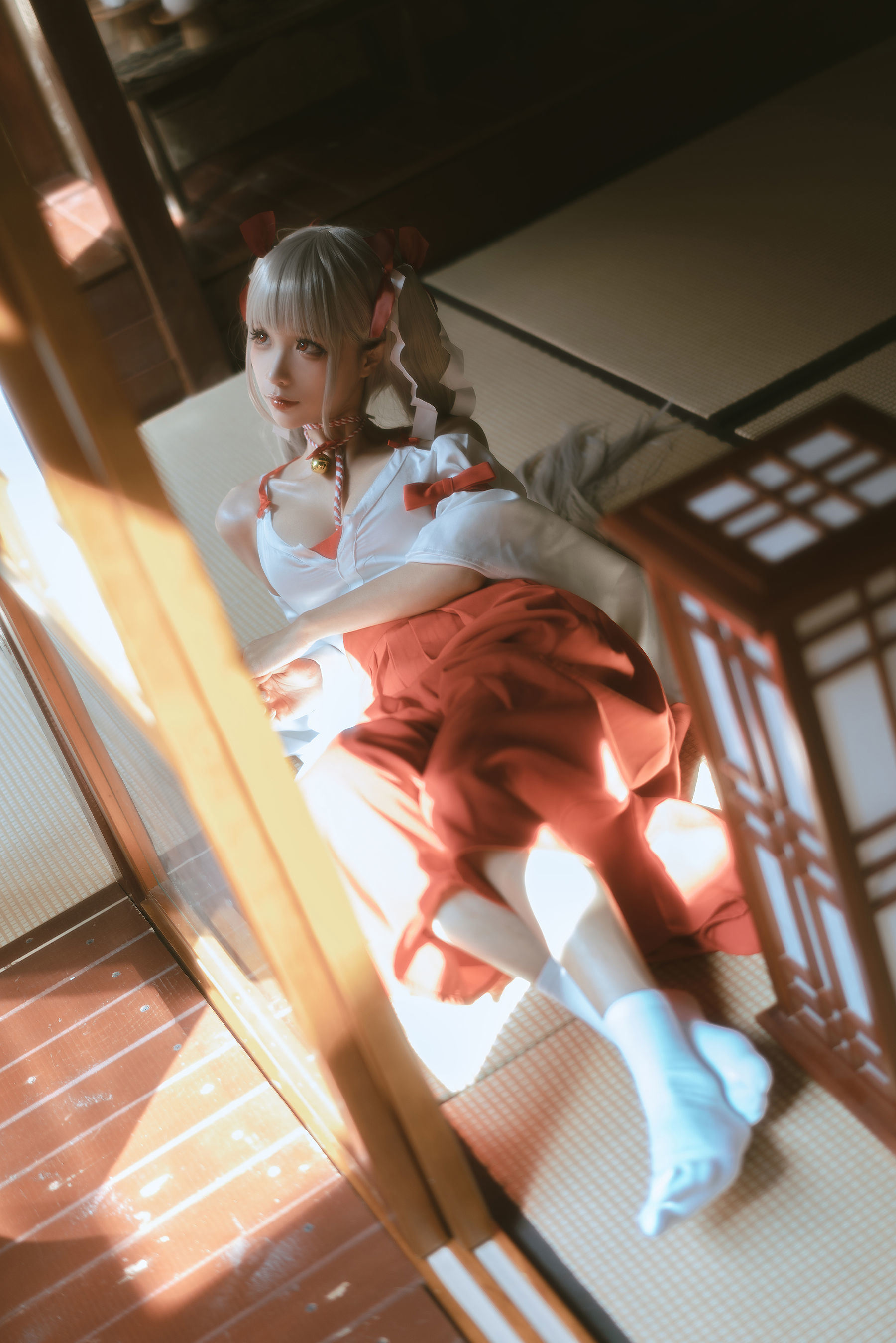 福利COS] アニメブロガー チュンモモ - 畏怖の巫女