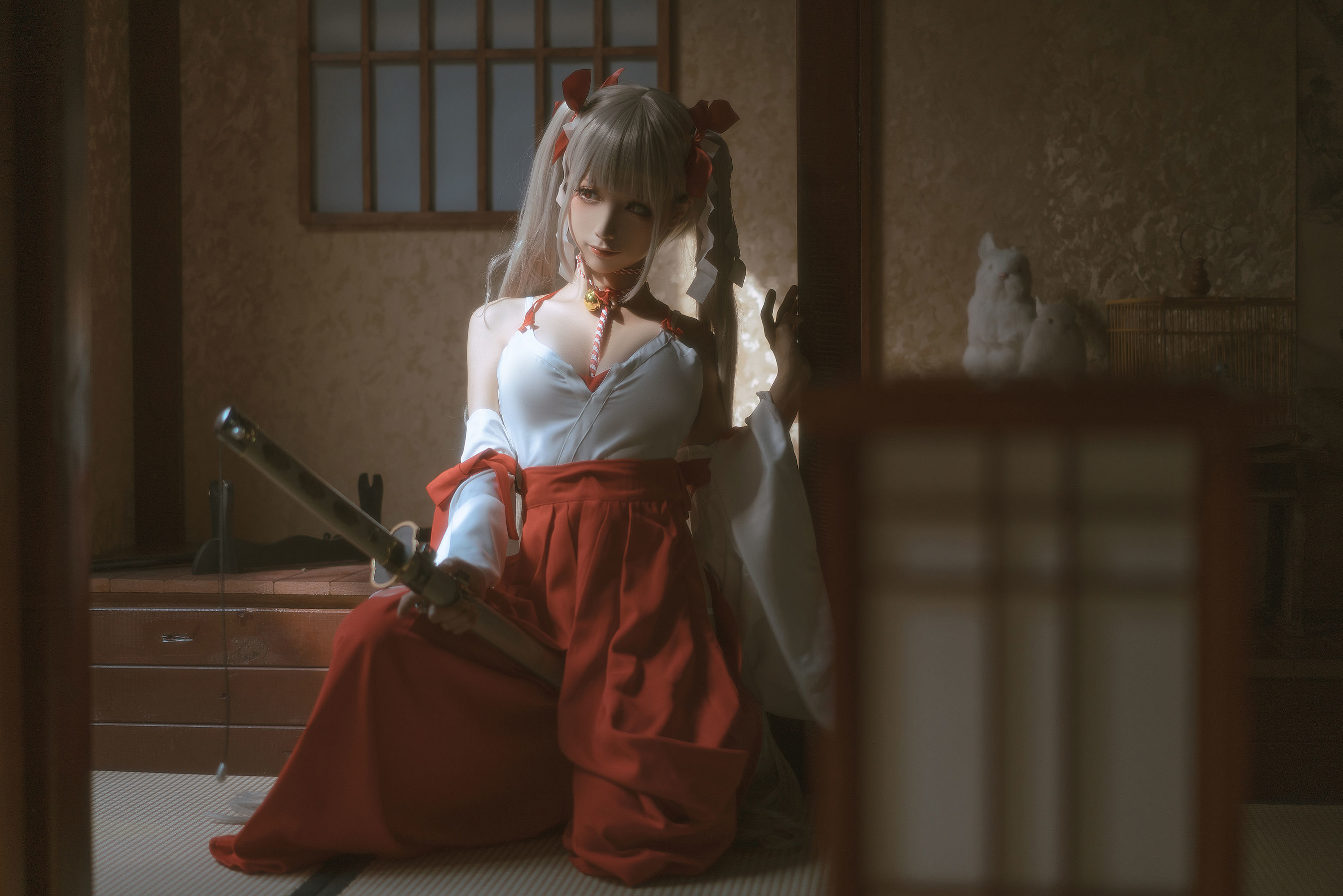 福利COS] アニメブロガー チュンモモ - 畏怖の巫女