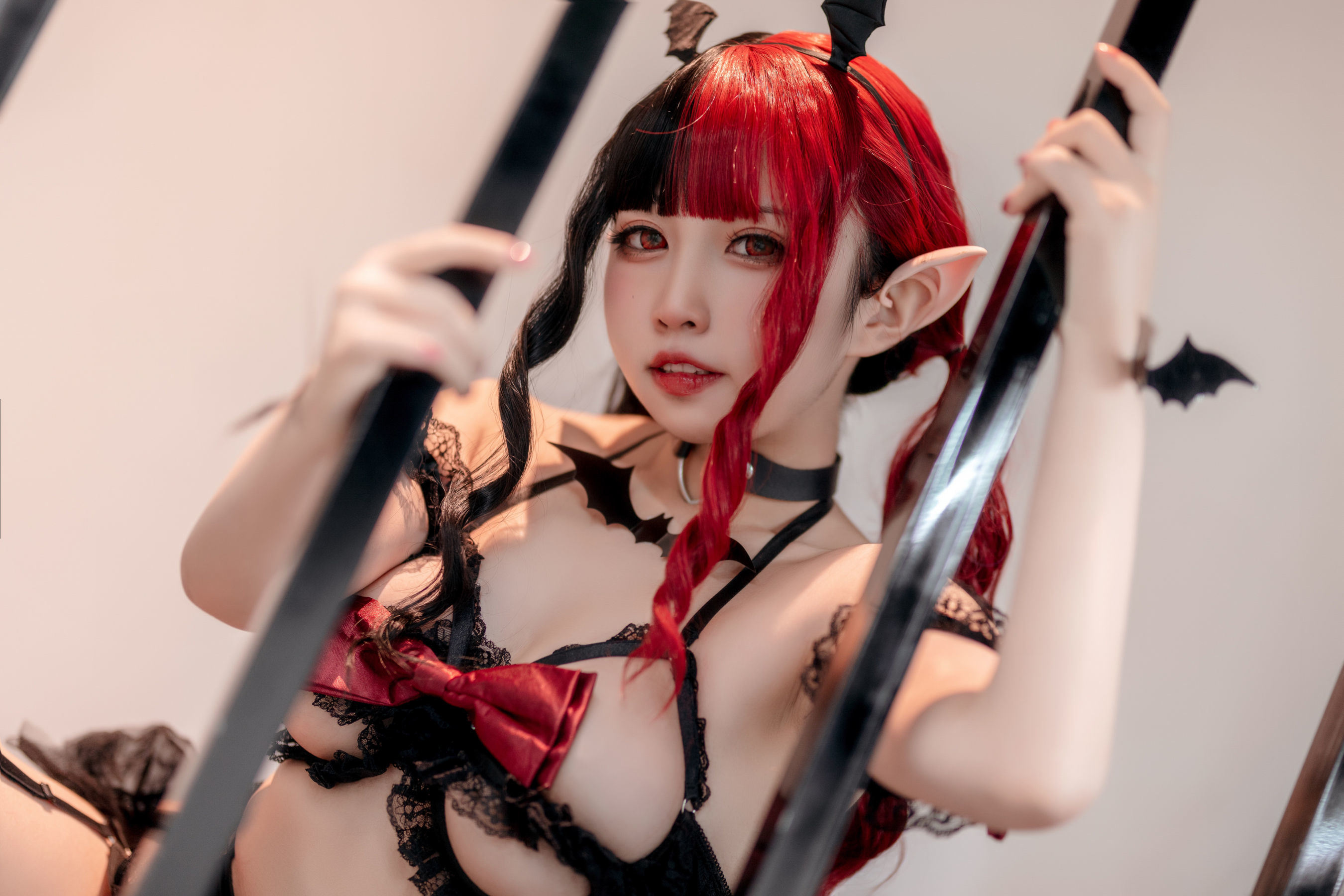 ファンサービスCOS] アニメブロガー 猫田聖奈奈(桃のちゅうちゅう) - 拘束悪魔