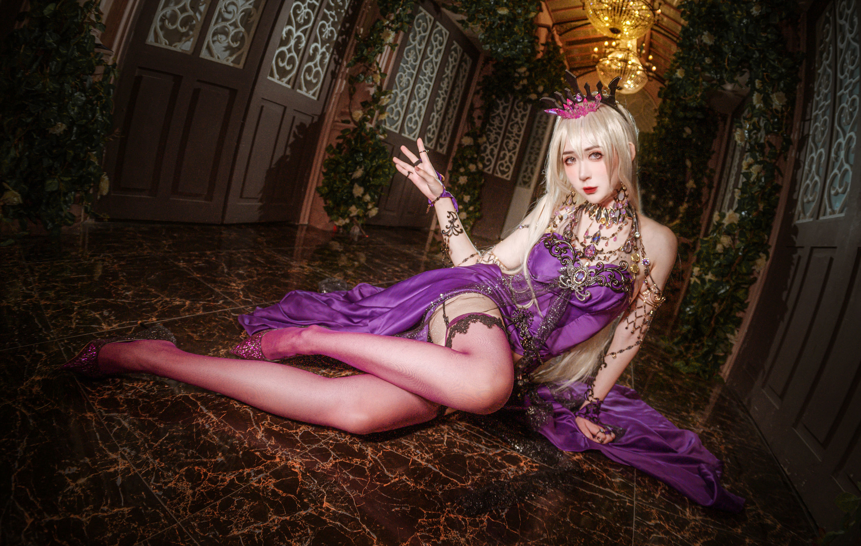 Welfare COS] Blogger anime Ruan Yi_Fairy - Áo lễ đen súng ngốc