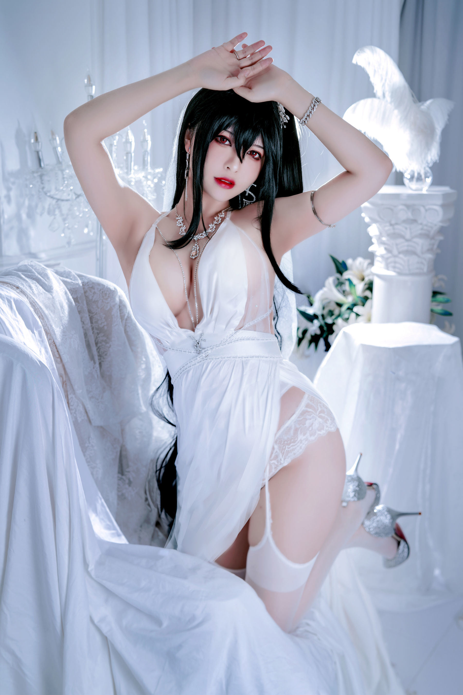Ban Ban Zi Cosplay Taihou Bride