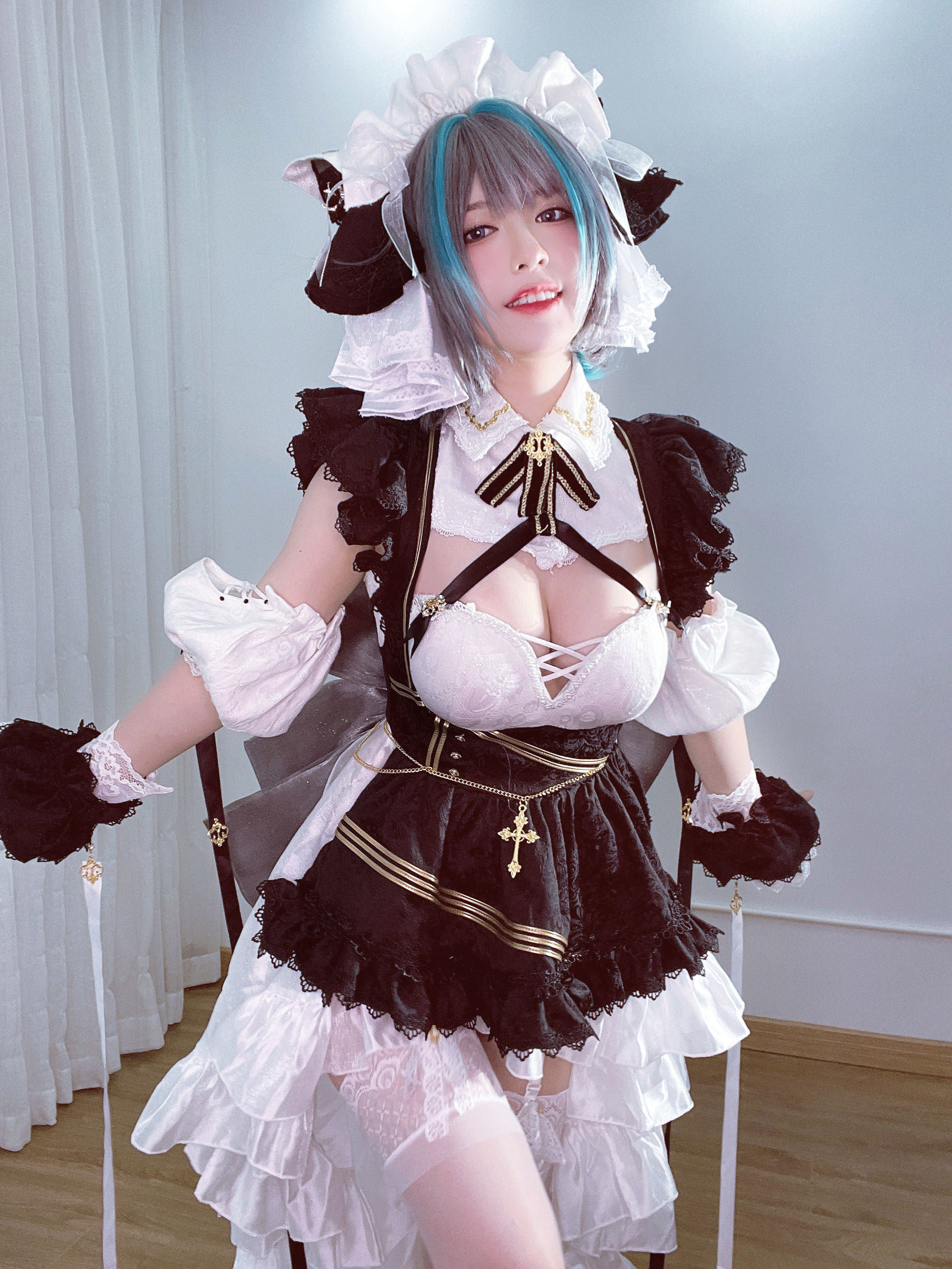 半半子 チェシャー コスプレ写真