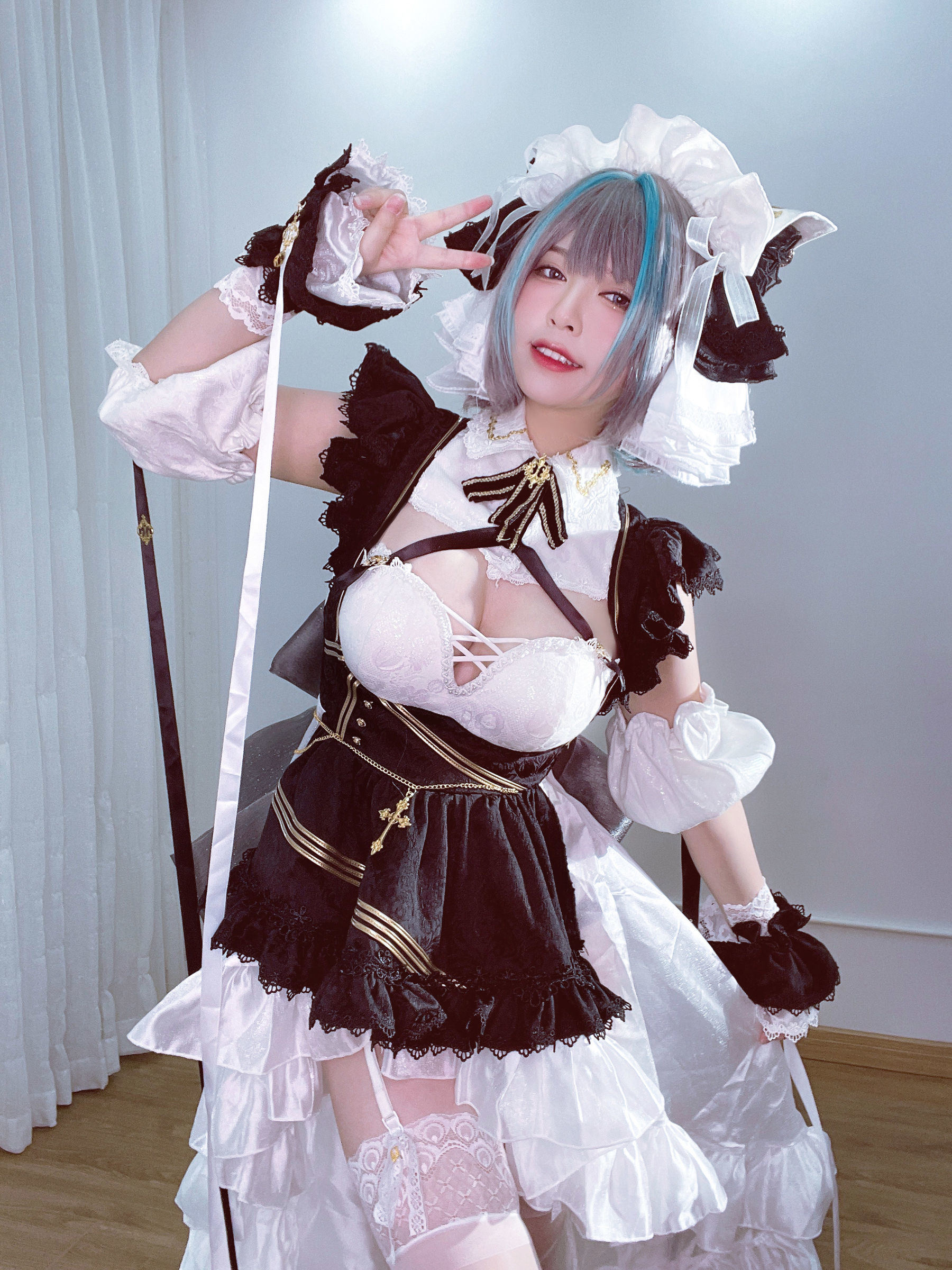 半半子 チェシャー コスプレ写真