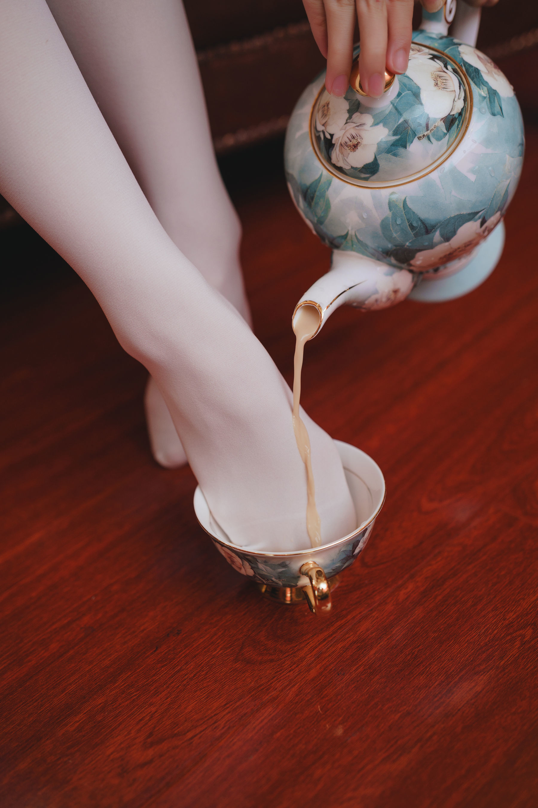 [福利COS] 可爱人气Coser面饼仙儿 - 丝袜奶茶