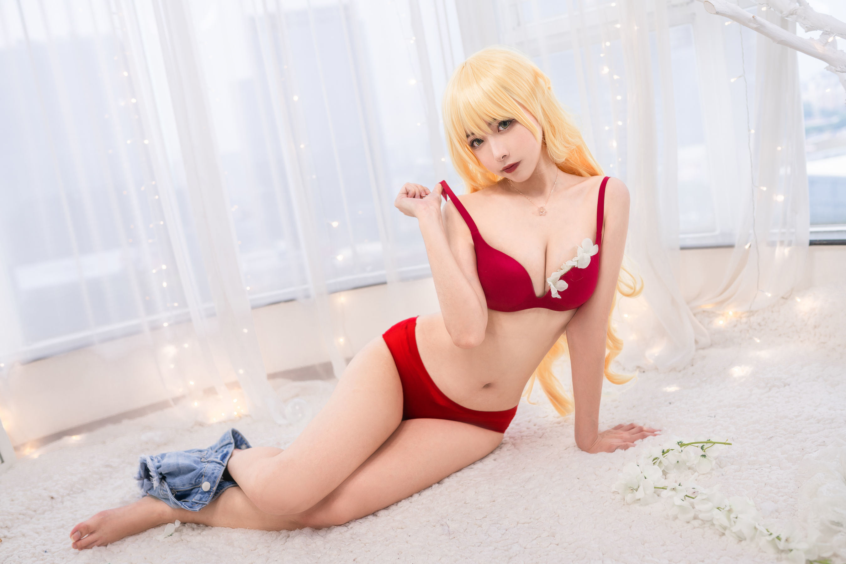 Phúc lợi COS] Cô gái Weibo Momoko Aoi - The Vagrant (Vivian)