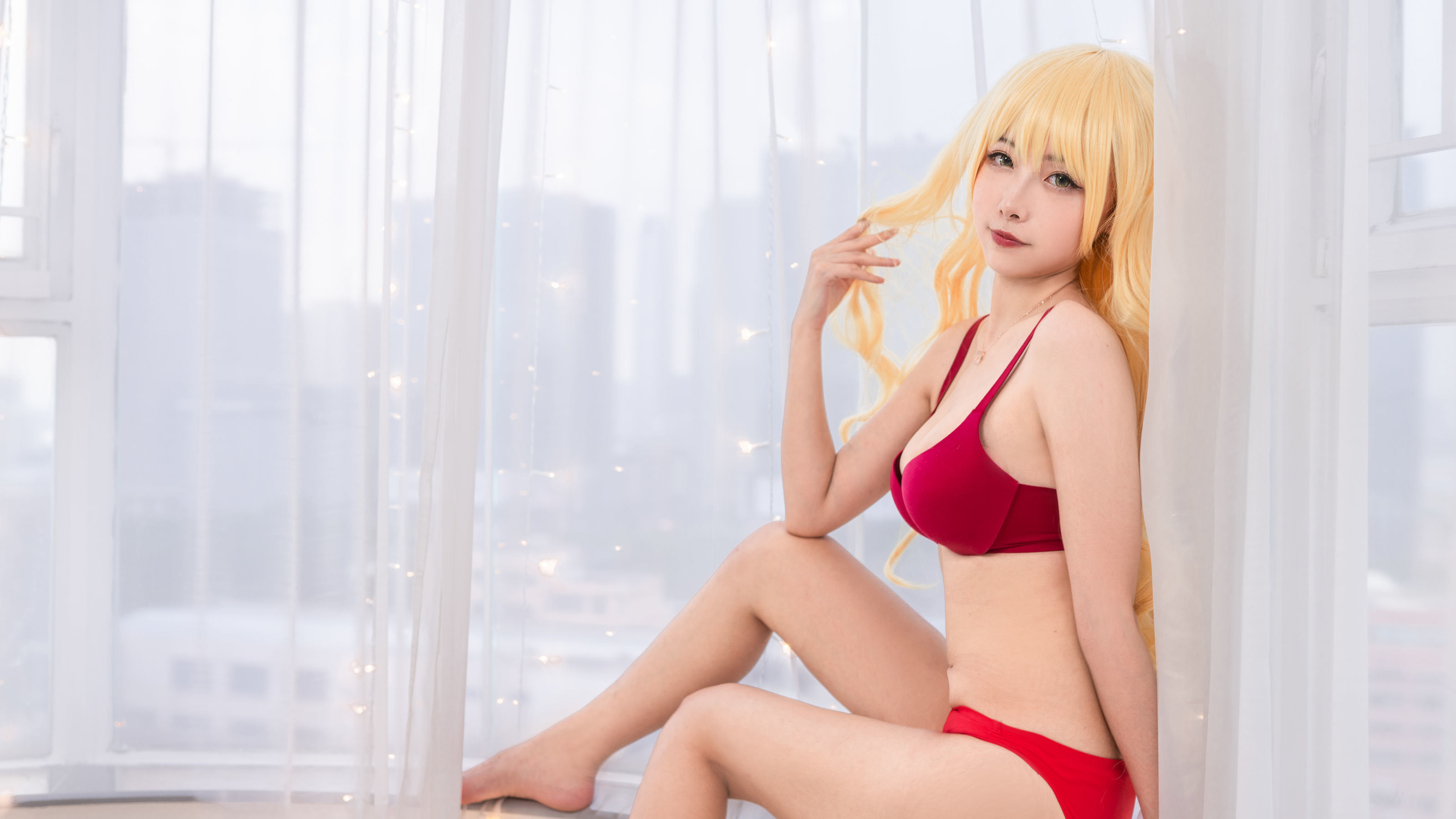 Phúc lợi COS] Cô gái Weibo Momoko Aoi - The Vagrant (Vivian)