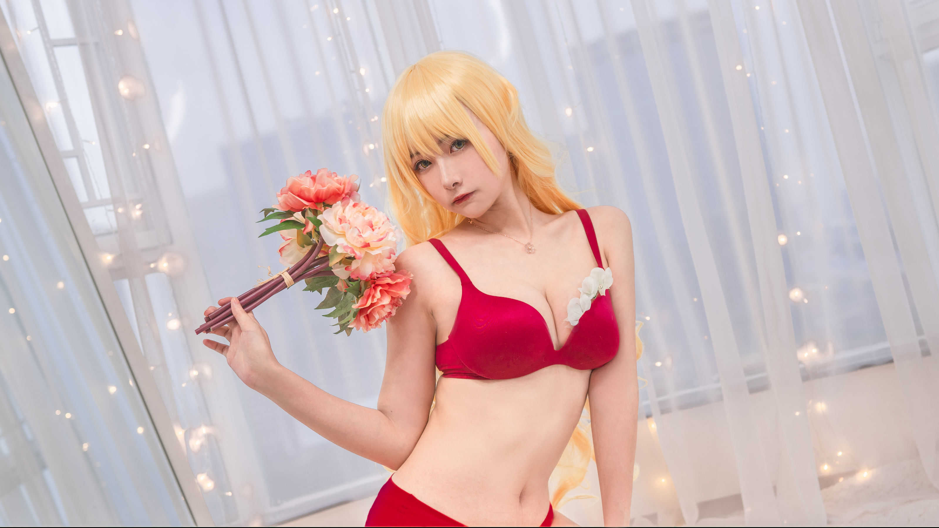 Phúc lợi COS] Cô gái Weibo Momoko Aoi - The Vagrant (Vivian)