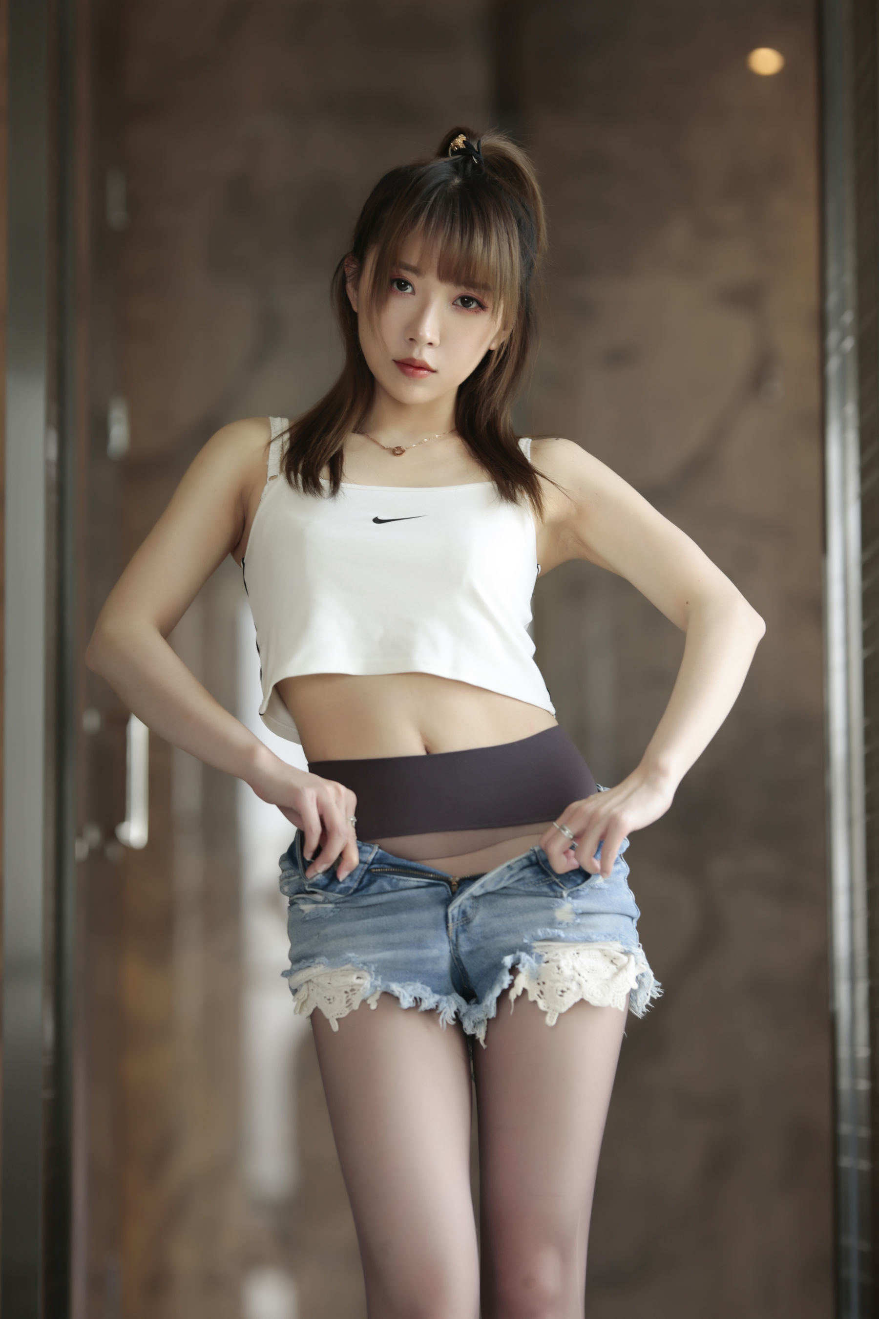 Welfare COS] Douyu streamer Little Witch Luna - Quần short bò