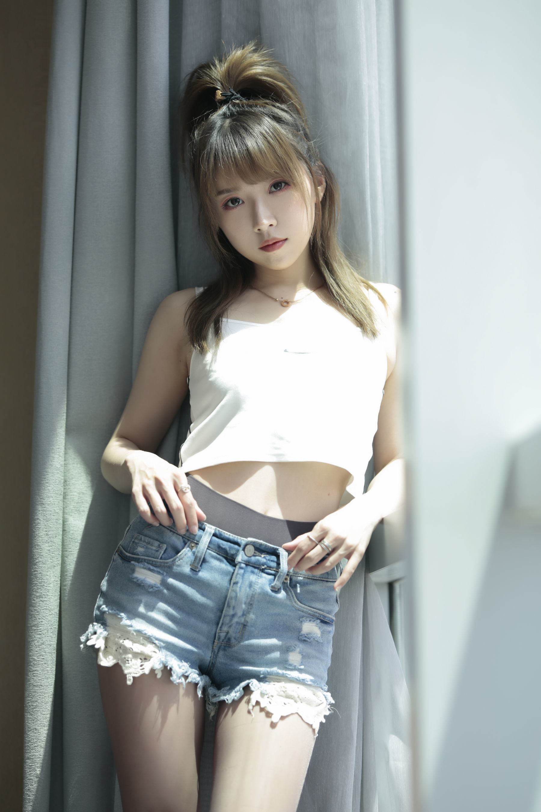 ファンサービスCOS] ドウユウ主播 小魔女ルナ - カウボーイ小パンツ