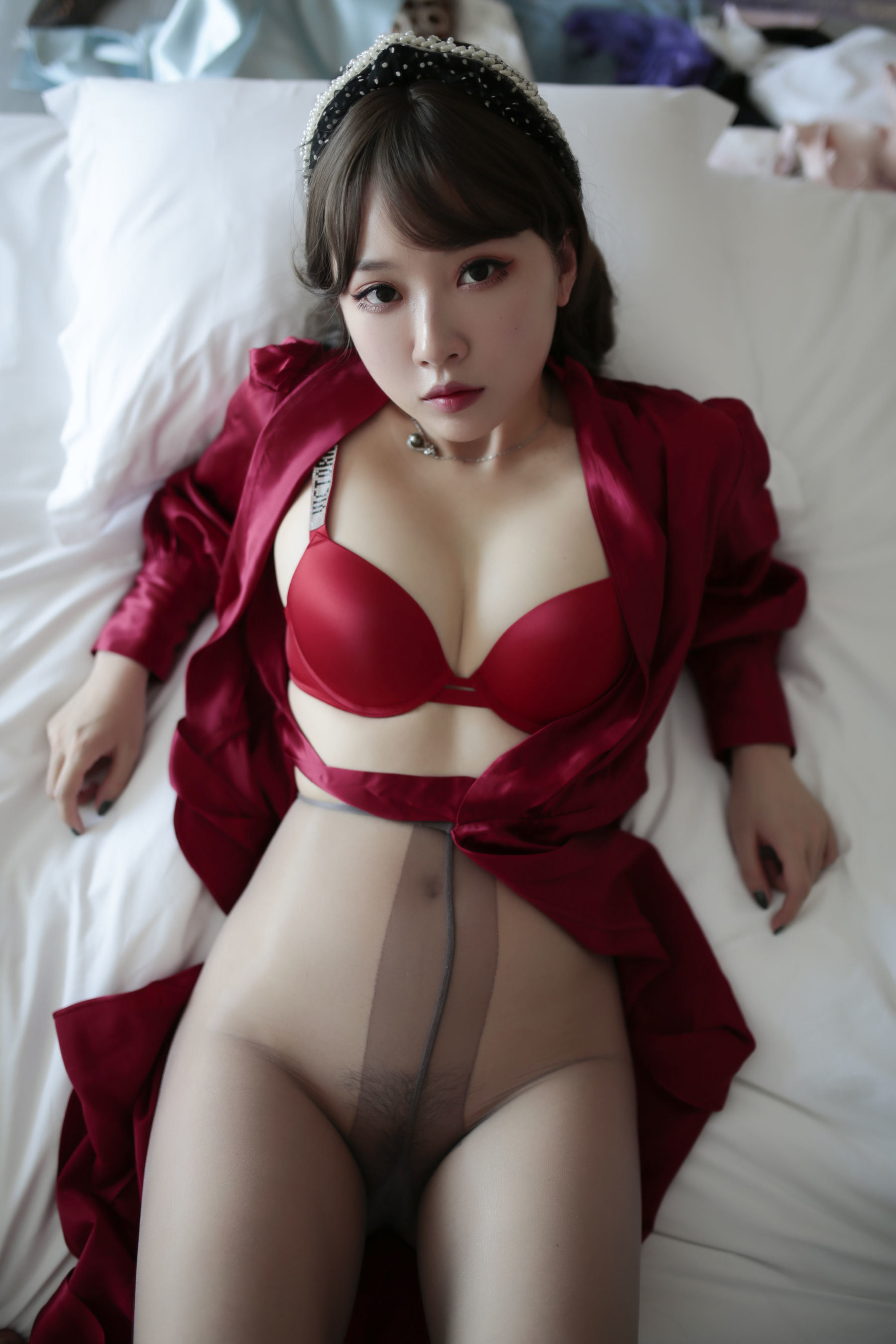Phúc lợi COS] Chủ播 Douyu Tiểu Nữ Phù Thủy Luna - Trà đen Xích Lãnh