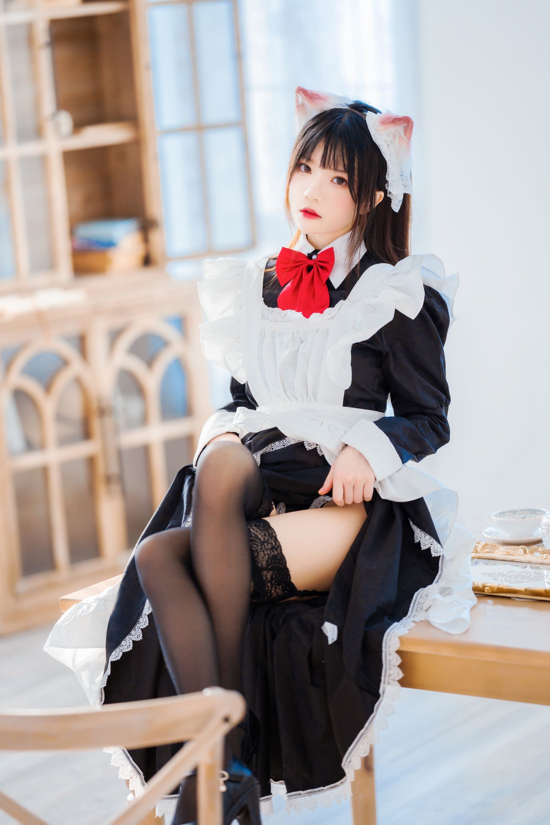 福利COS] 櫻桃喵 - 長裙妹抖