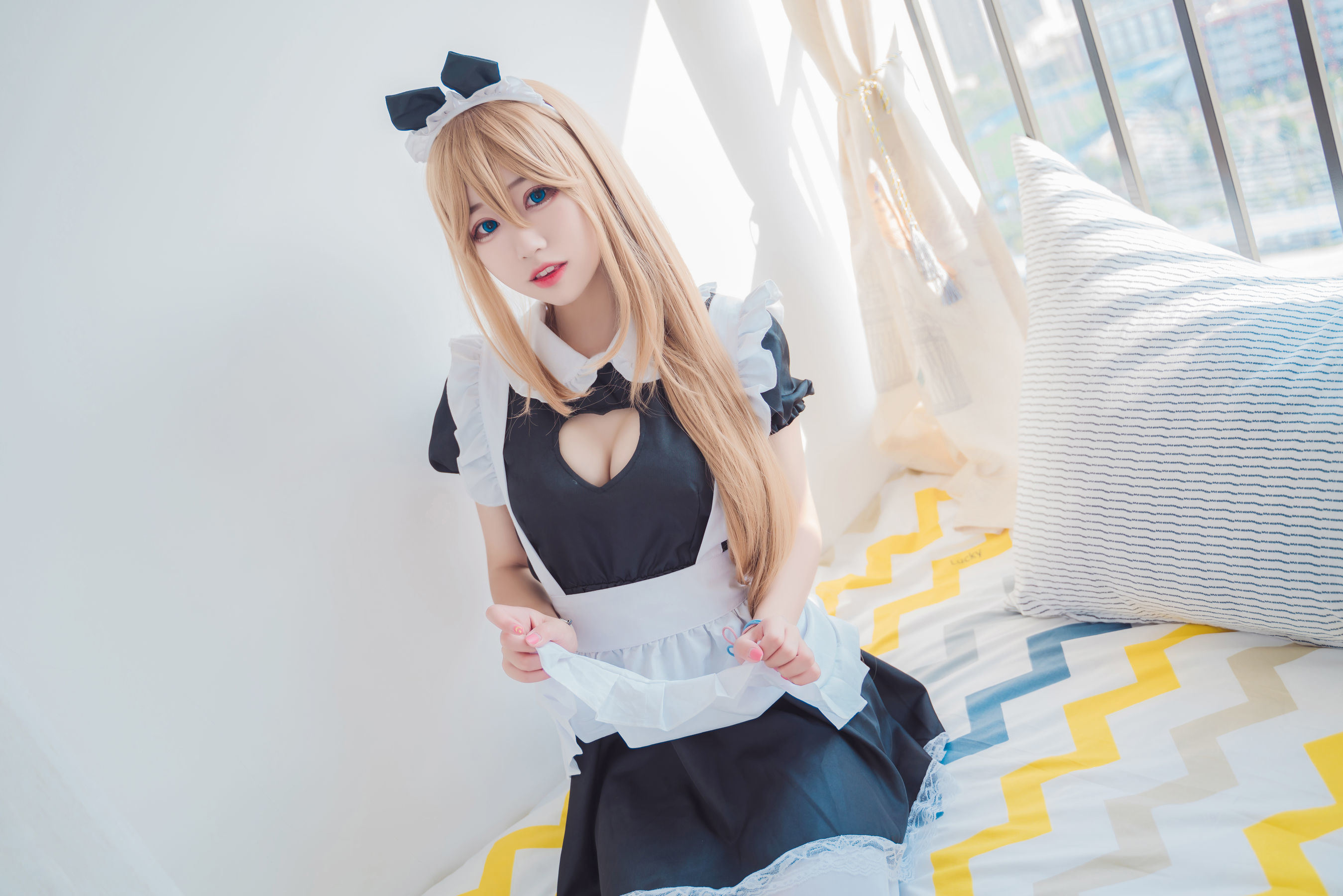 Cosplay Phúc Lợi] MaoJun - Trang phục hầu gái của Mèo Mèo