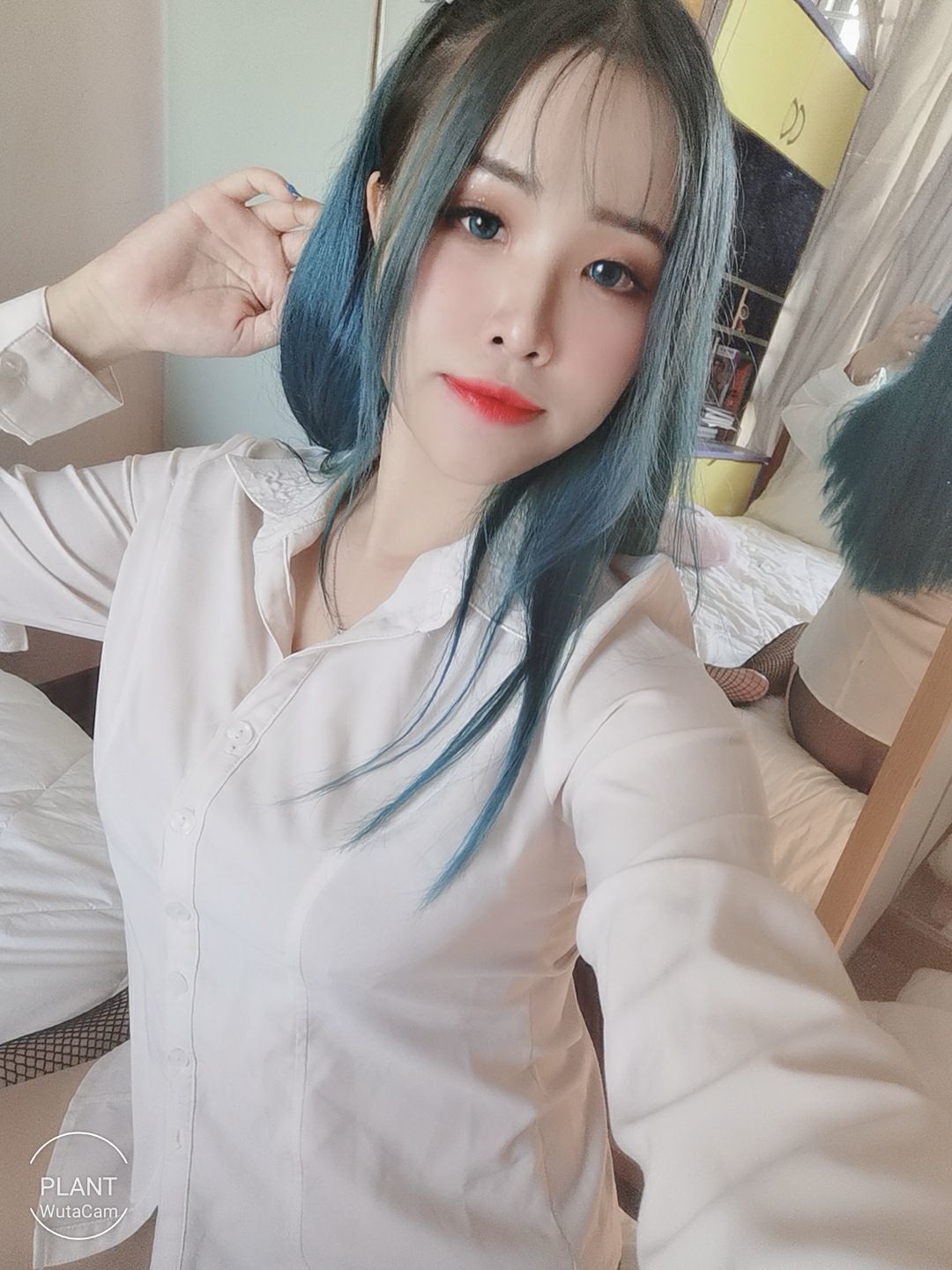 福利COS] 花莉莉(Plant Lily) - 自拍套裝